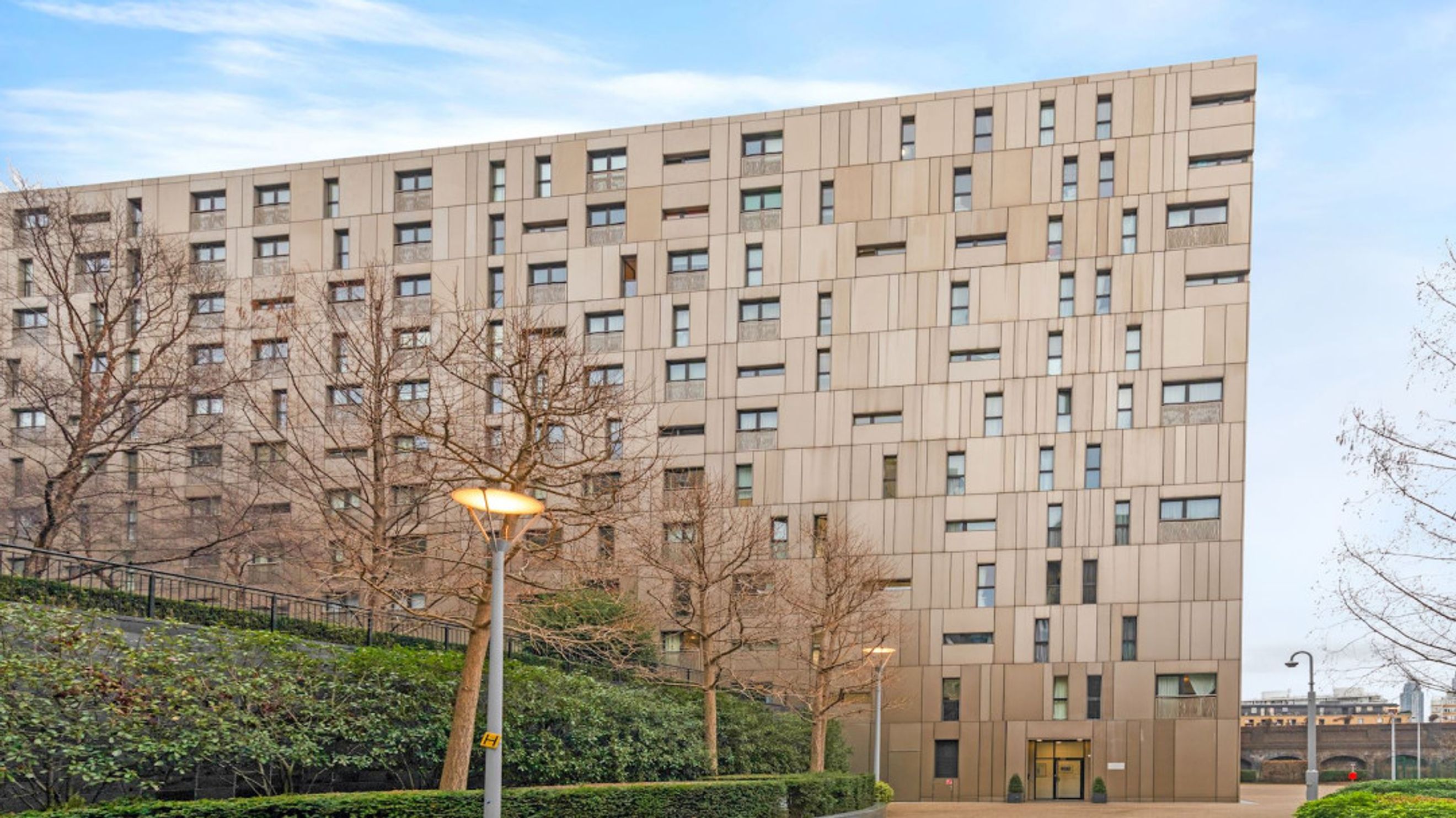 Property photo 13 of 26 for 7 Gatliff Road, London,  