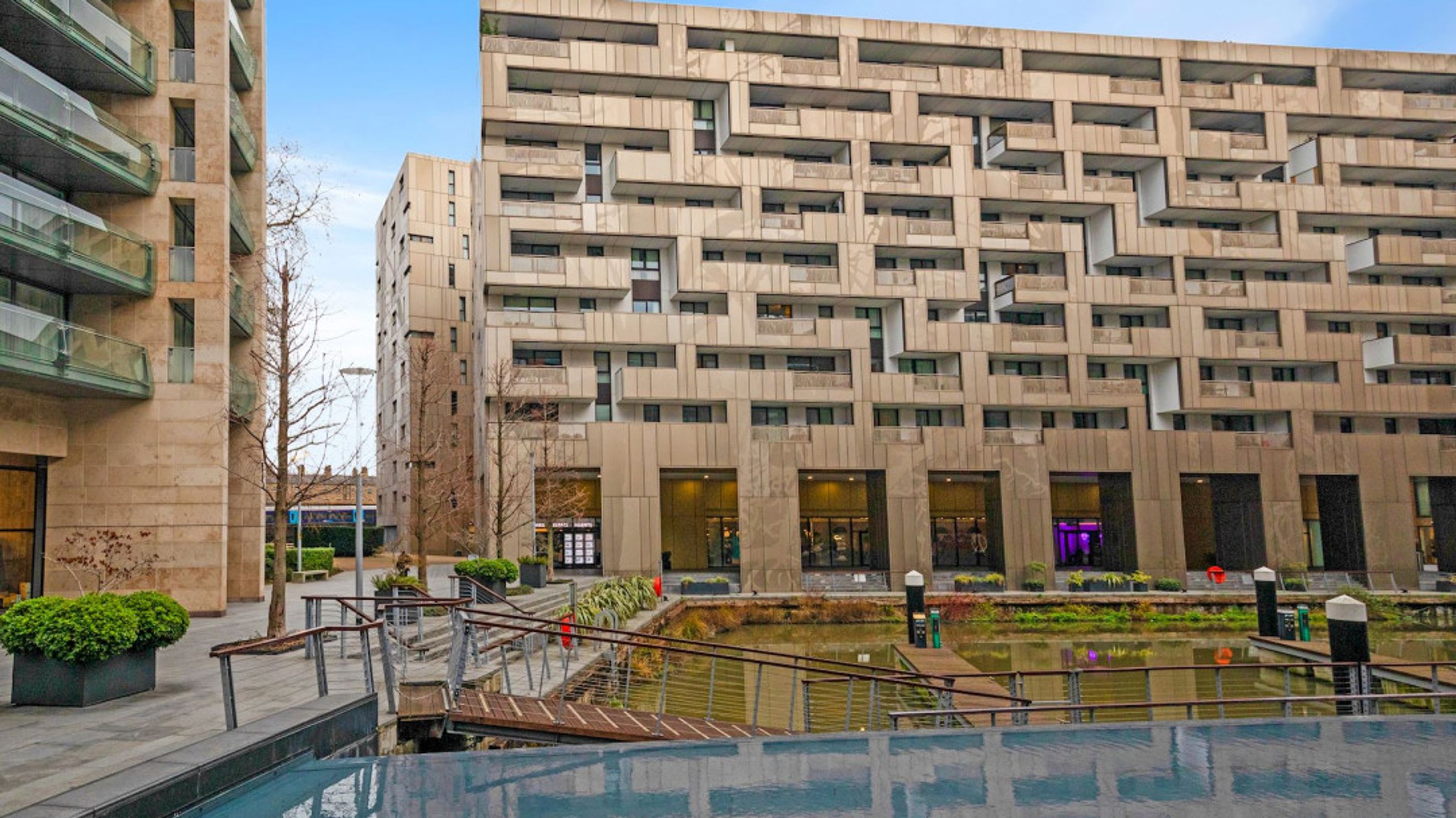 Property photo 25 of 26 for 7 Gatliff Road, London,  