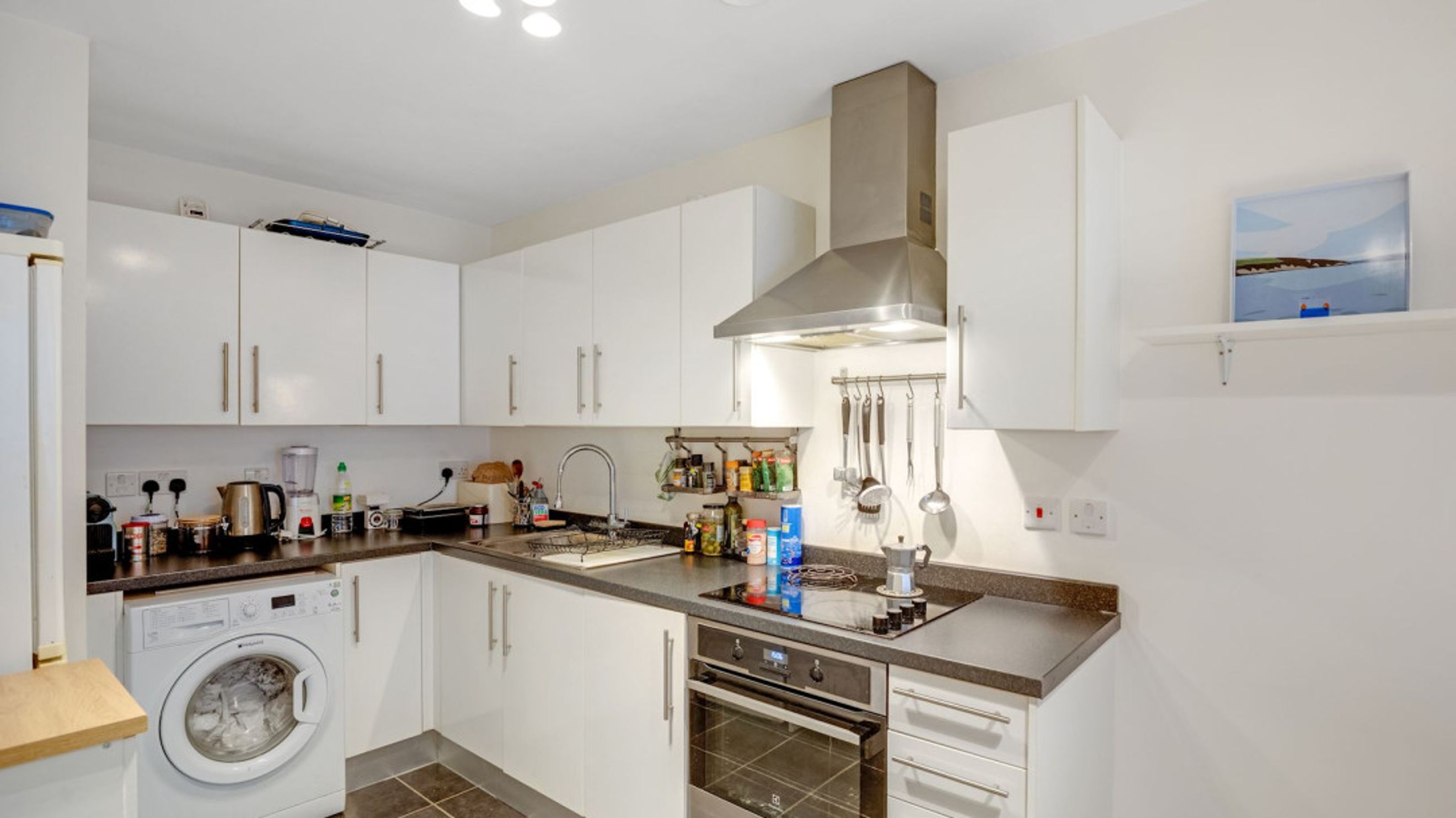 Property photo 3 of 26 for 7 Gatliff Road, London,  