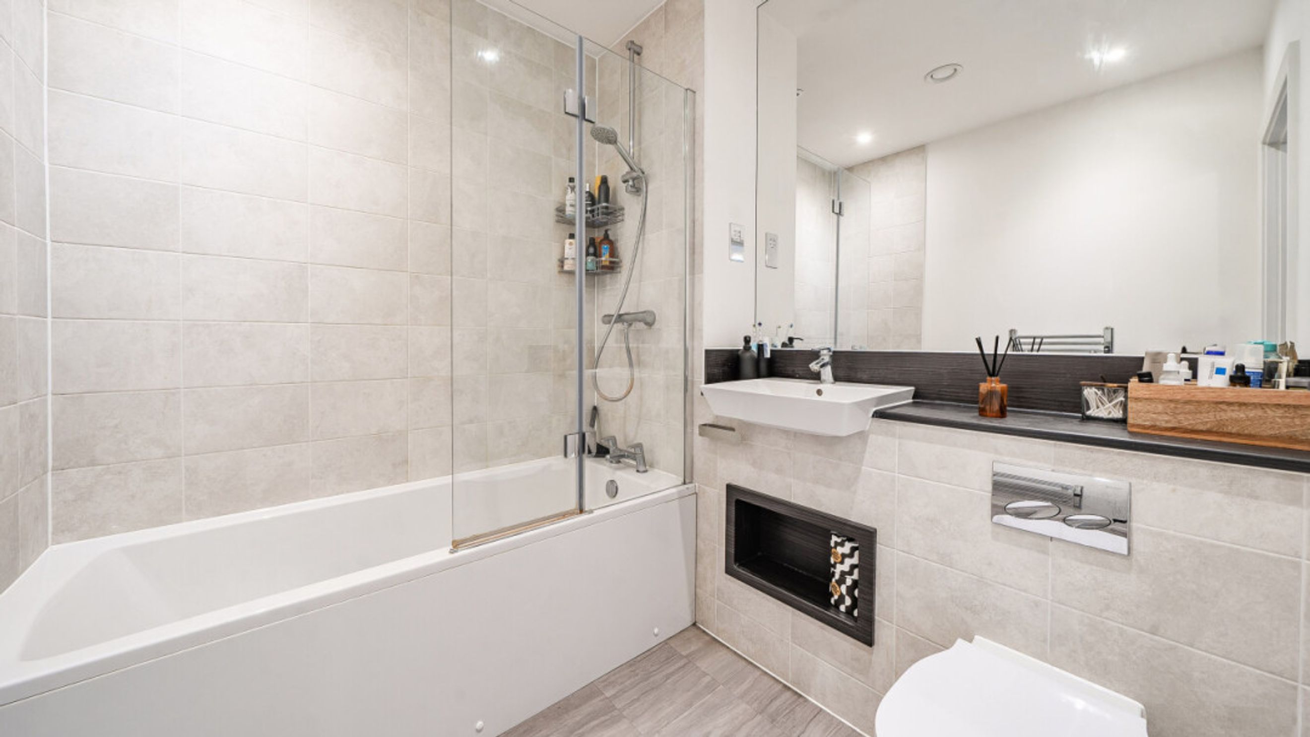 Property photo 31 of 34 for Tidey Apartments, East Acton Lane,  