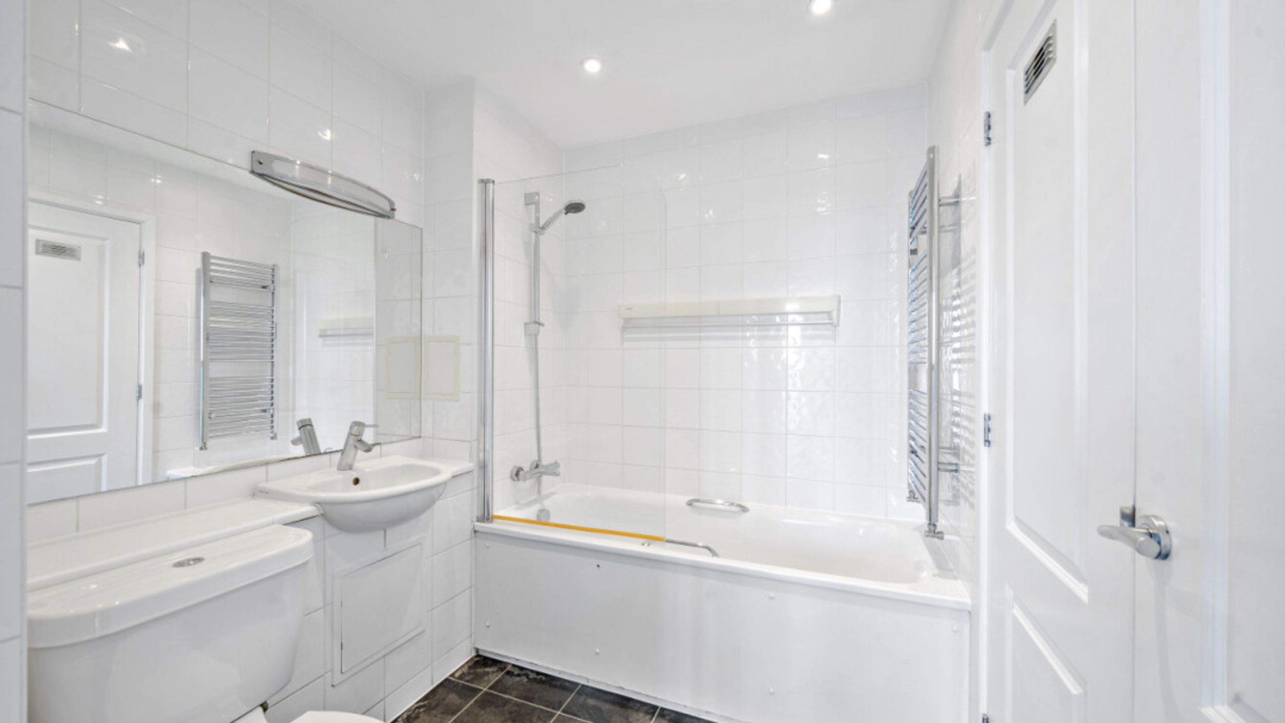 Property photo 19 of 27 for Merle Court, 182 Carlton Vale, Kilburn,  