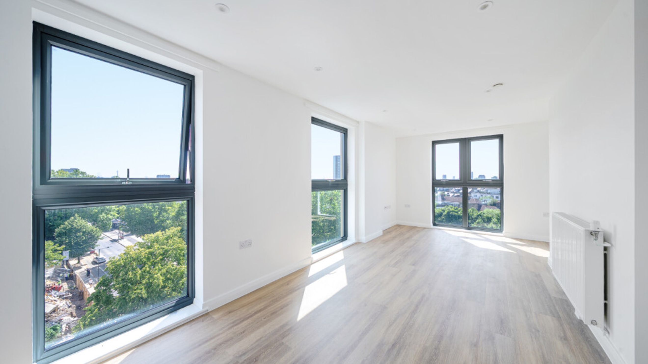 Property photo 9 of 27 for Merle Court, 182 Carlton Vale, Kilburn,  