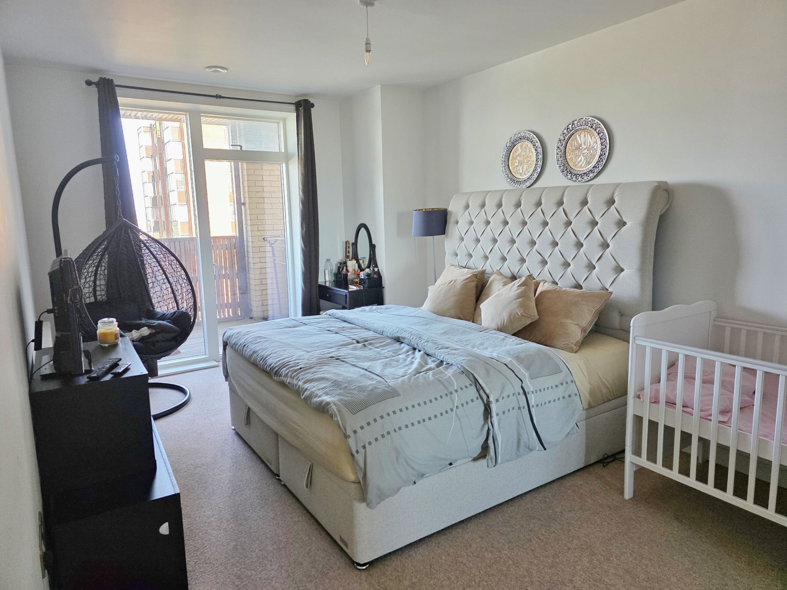 Property photo 3 of 8 for Yardmaster House, 11 Cross Road