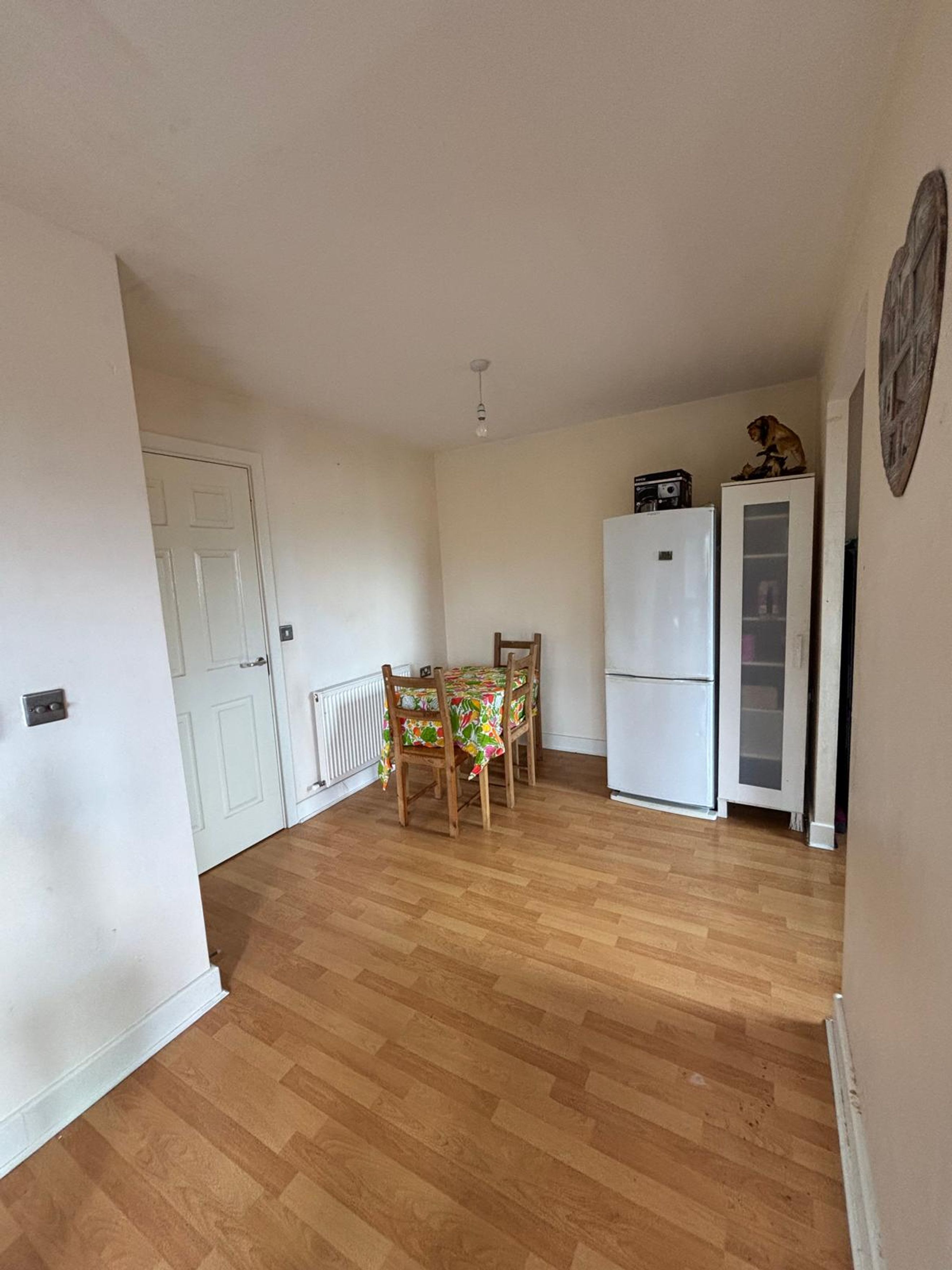 Property photo 3 of 9 for Atelier Court North, Leven Road