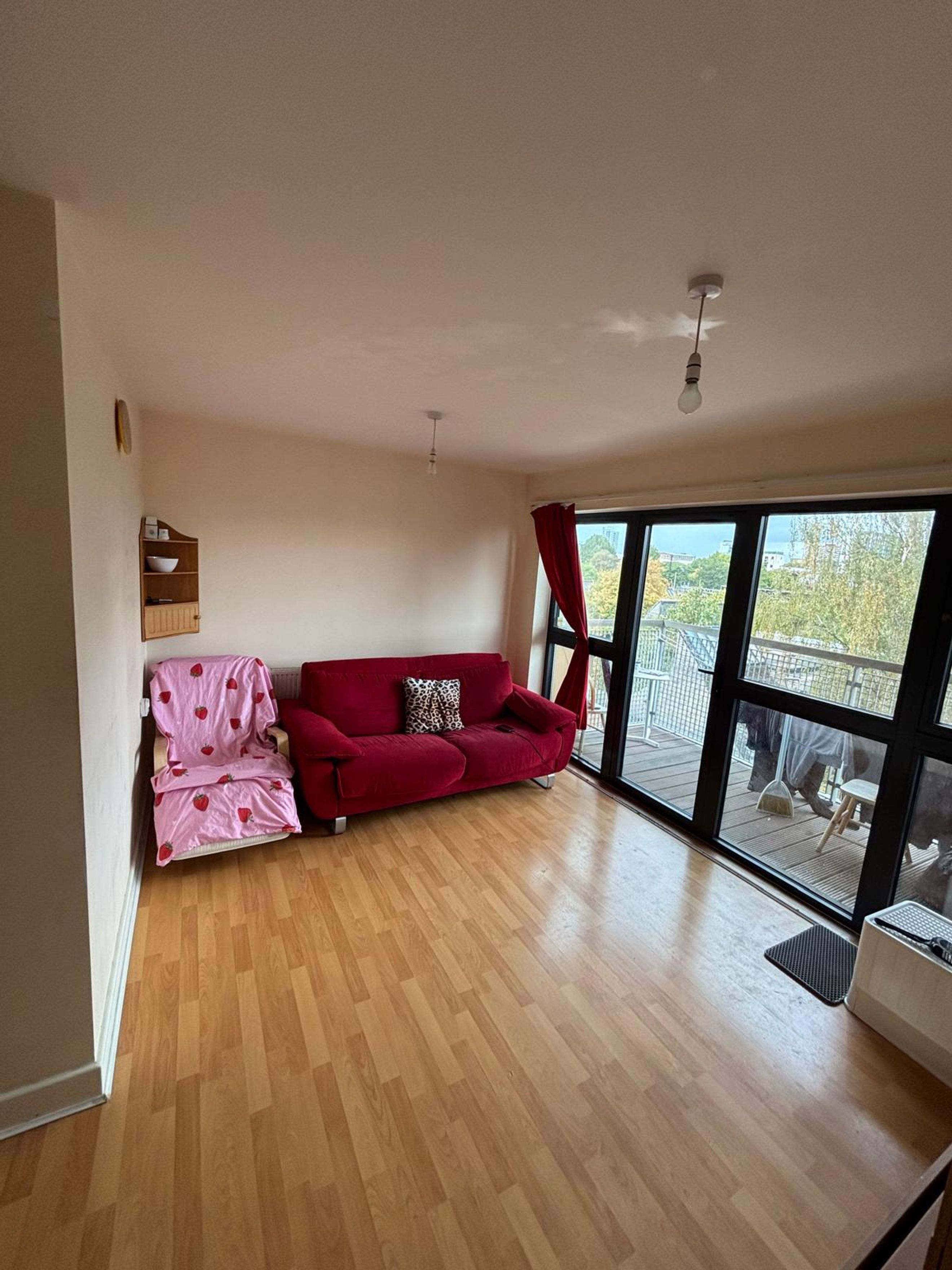 Property photo 4 of 9 for Atelier Court North, Leven Road