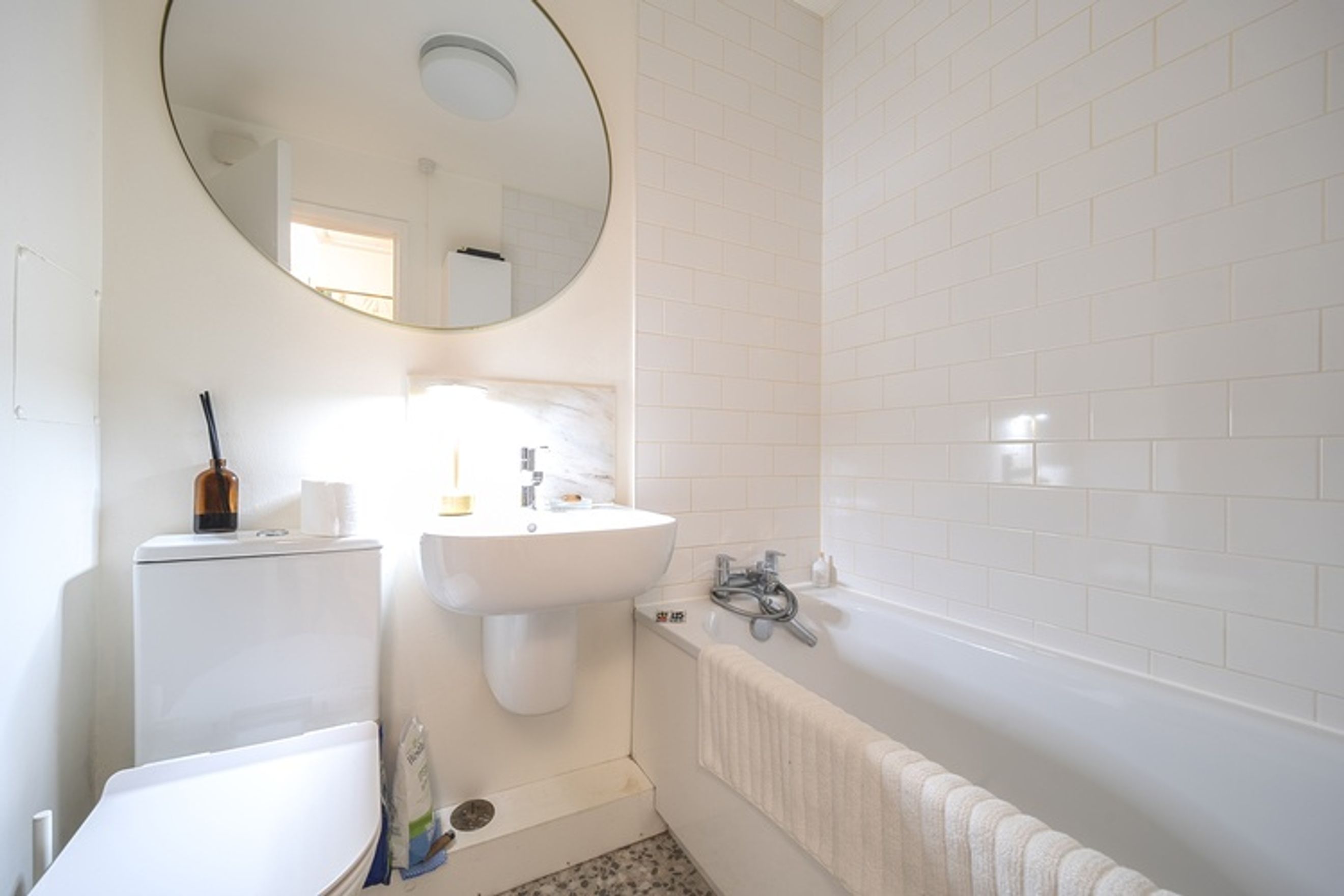 Property photo 11 of 16 for Fletcher House, Nuttall Street