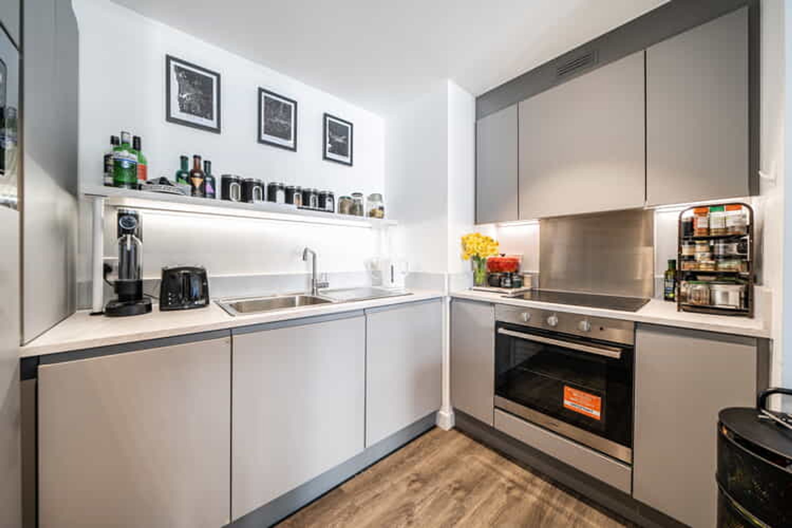 Property photo 6 of 16 for Eliza Knight House, Felixtowe Road