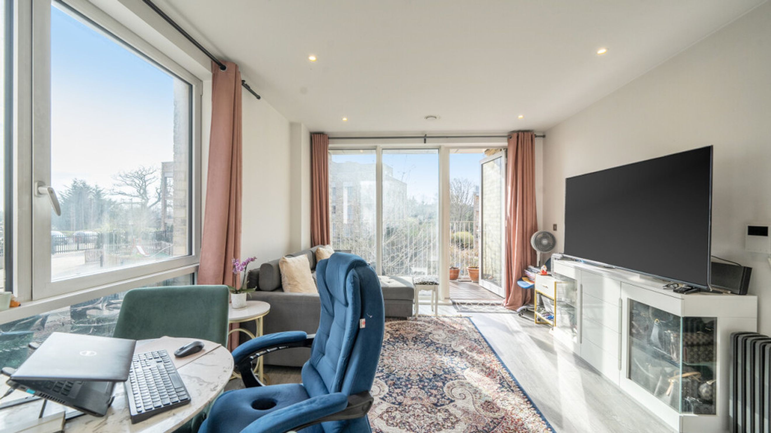 Property photo 17 of 28 for Laidlaw House, Medawar Drive, London,  