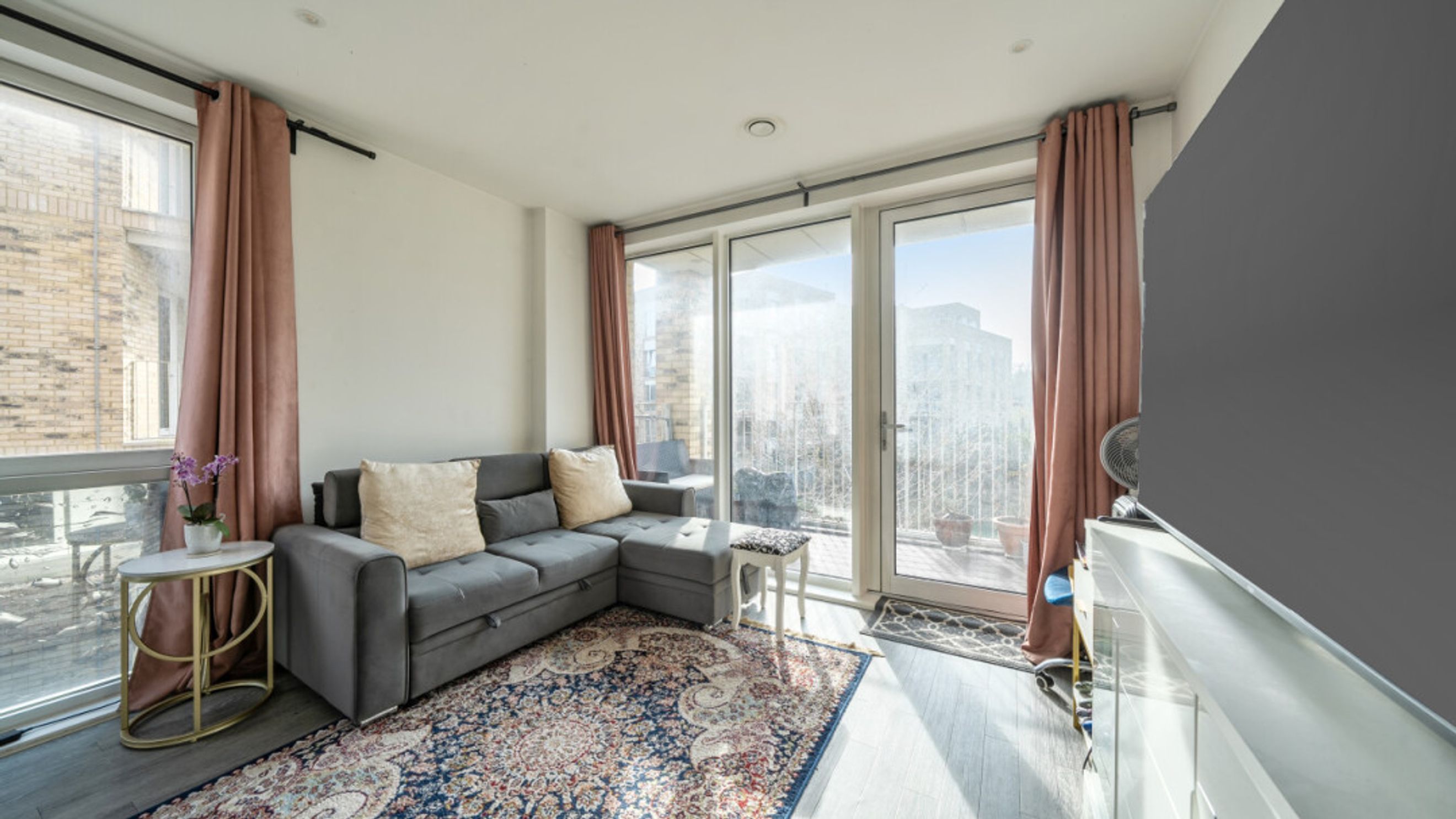 Property photo 1 of 28 for Laidlaw House, Medawar Drive, London,  