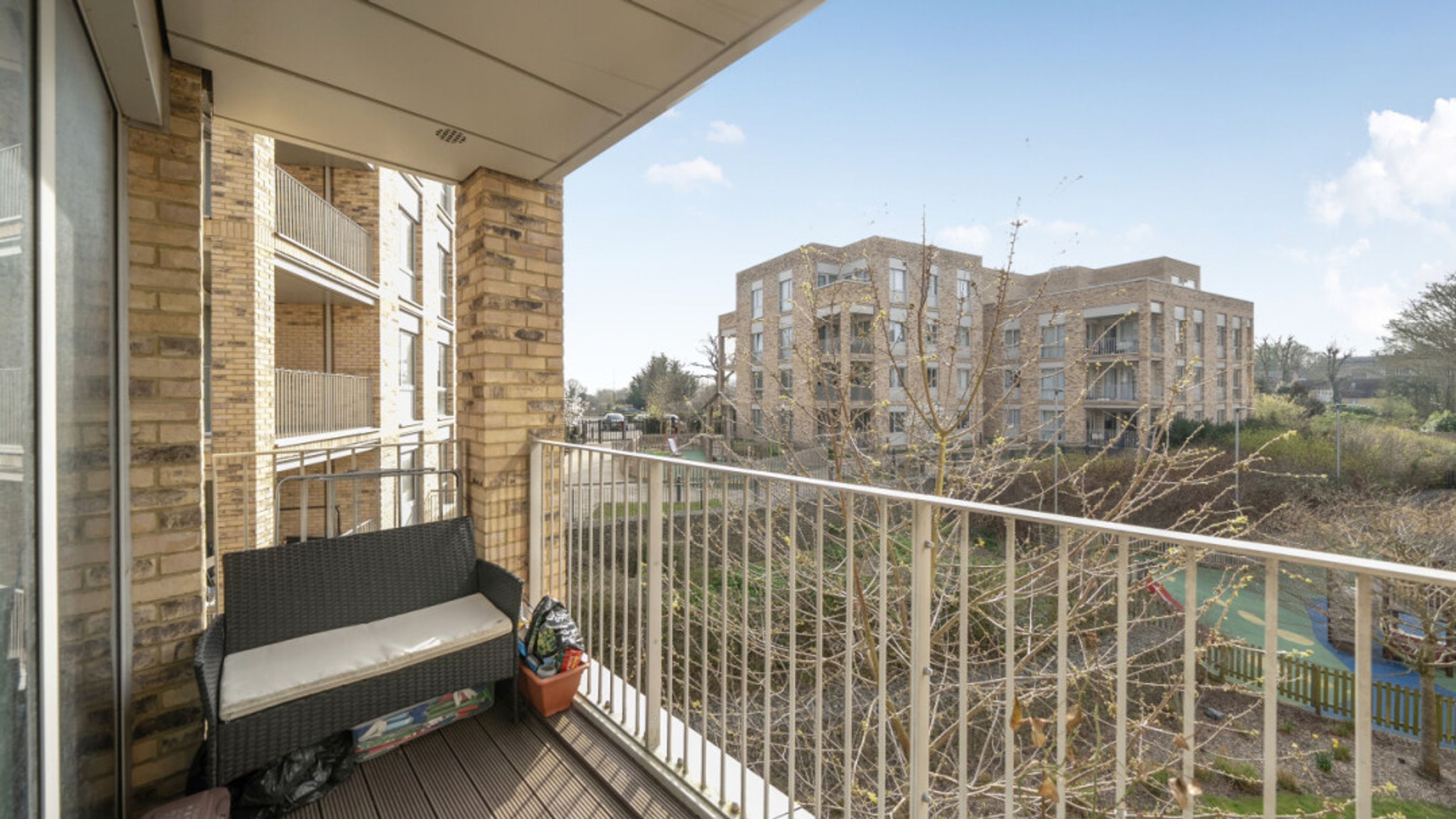 Property photo 12 of 28 for Laidlaw House, Medawar Drive, London,  