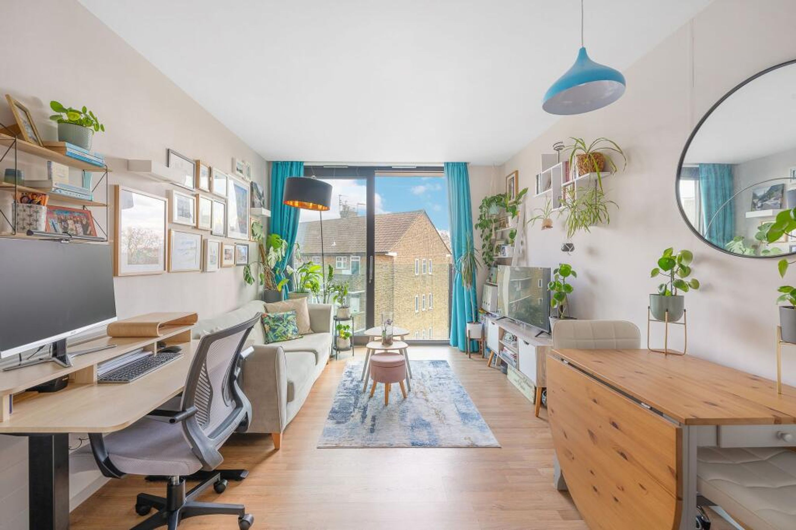 Property photo 5 of 14 for 20 Juxon Street