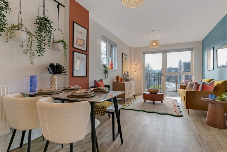 Property photo 2 of 8 for 443a Brighton Road