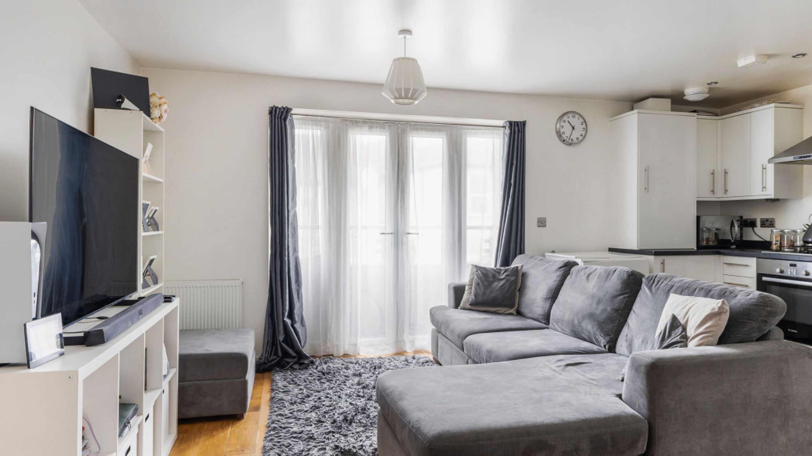 Property photo 8 of 39 for FLAT 4 Charlotte Court, 22B Bishops Road, Croydon, Surrey,  