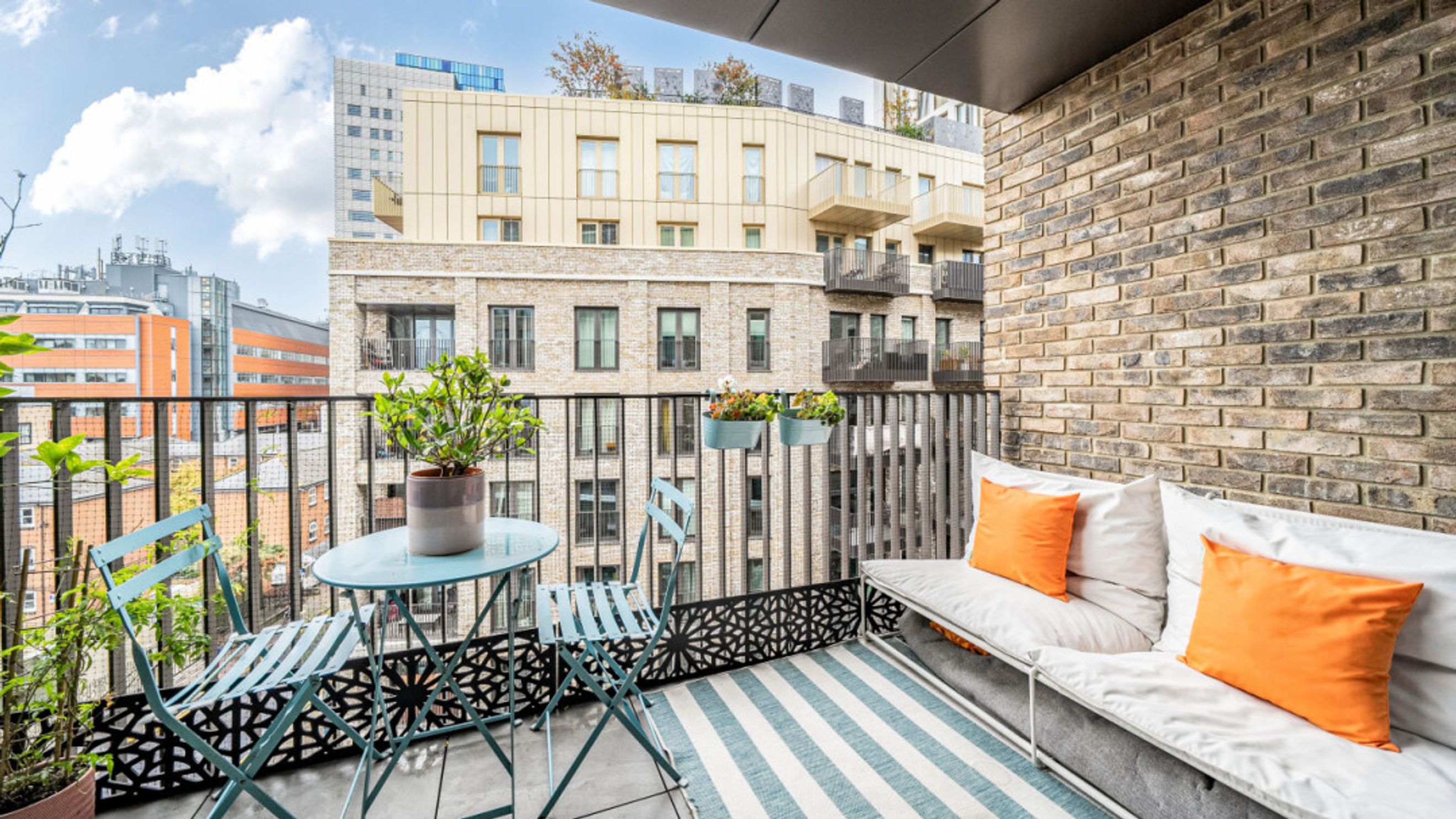 Property photo 9 of 36 for Georgette, Apartments, 4 Cendal Crescent, London,  