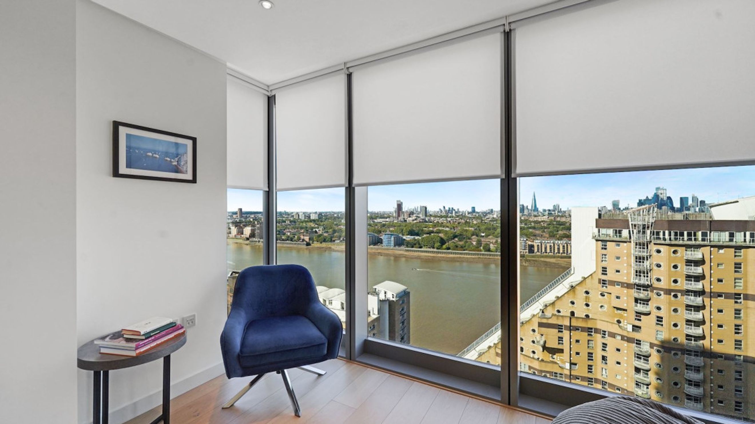 Property photo 7 of 17 for London, London,  