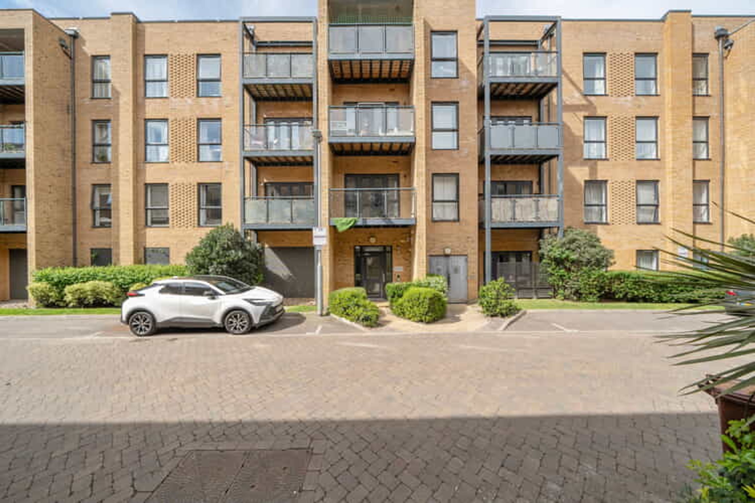 Property photo 20 of 20 for Chenille Court, Hackbridge Road