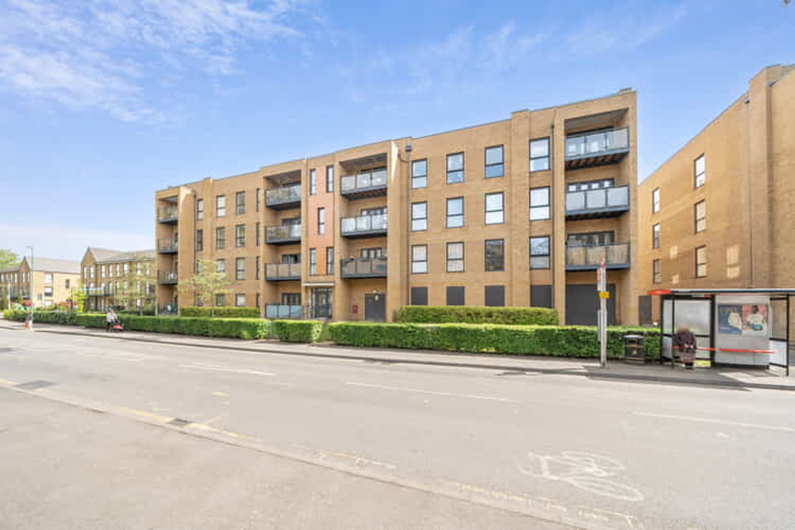 Property photo 18 of 20 for Chenille Court, Hackbridge Road