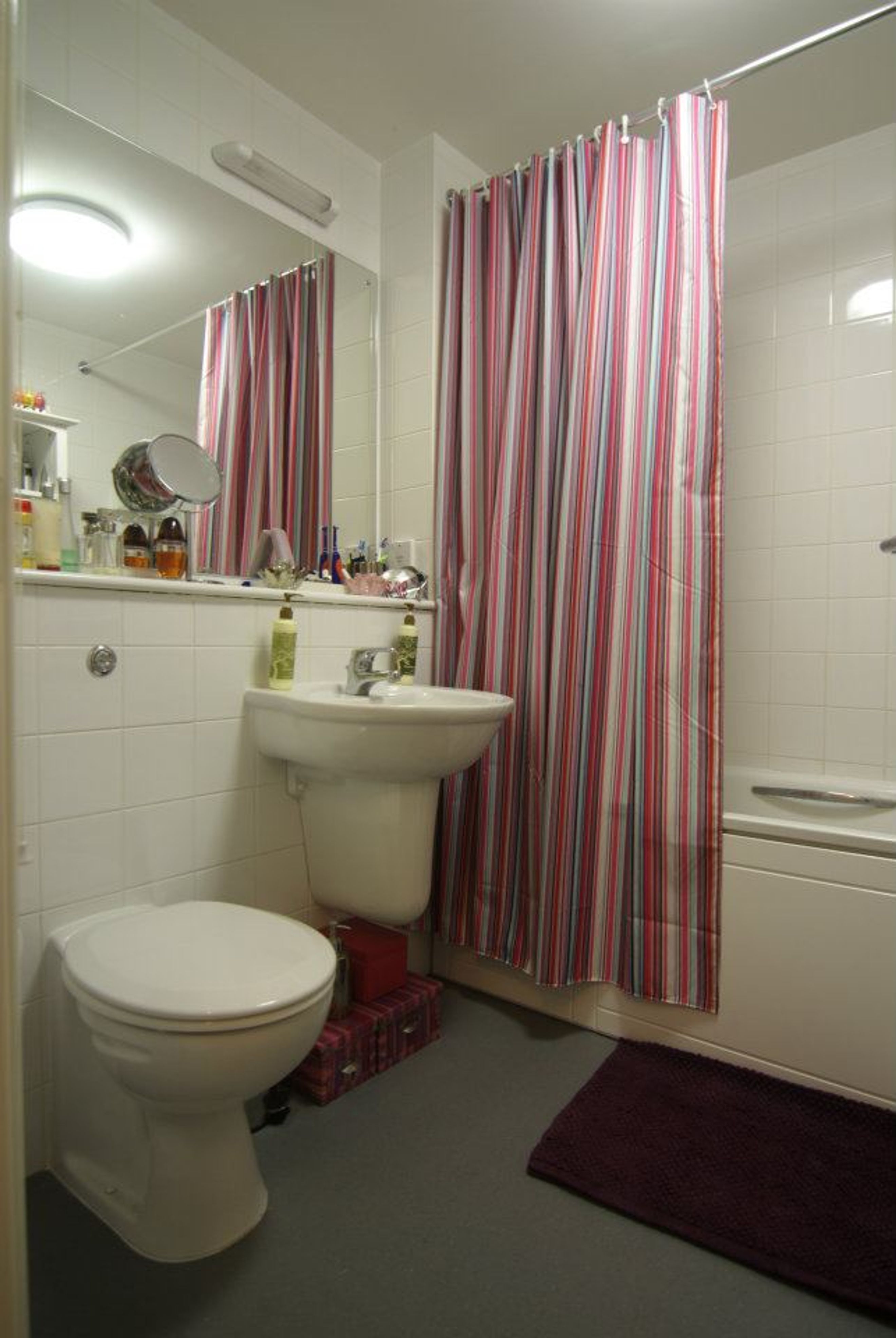 Property photo 8 of 8 for Flat 36 Len Bishop Court, 63 Schoolhouse Lane