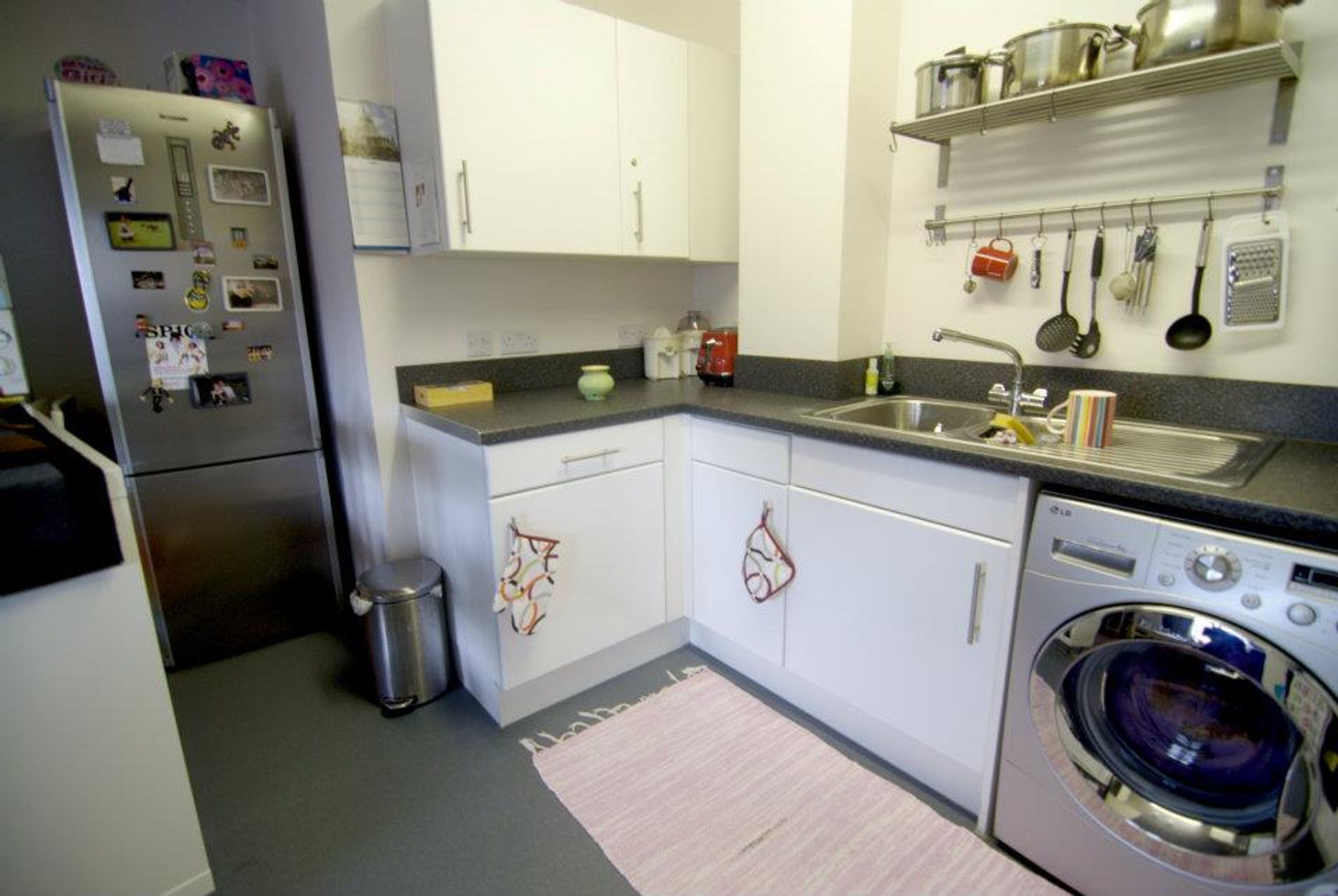 Property photo 4 of 8 for Flat 36 Len Bishop Court, 63 Schoolhouse Lane