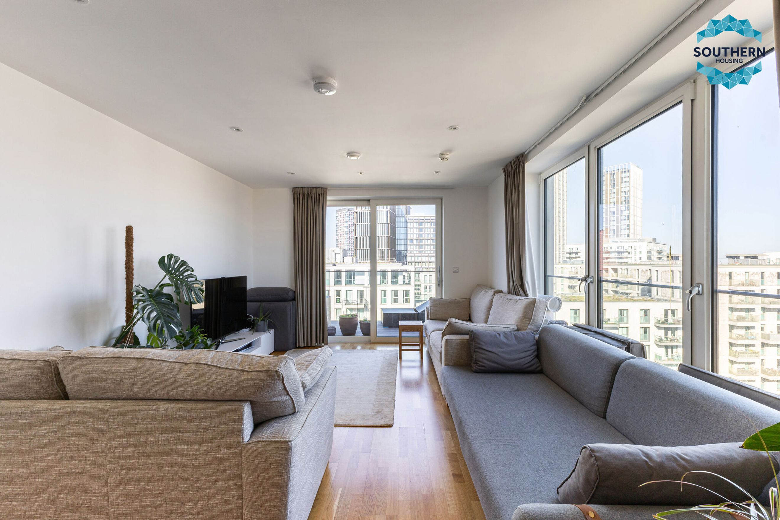 Property photo 4 of 26 for Flat 40 Chroma Mansions, 14 Penny Brokes Street