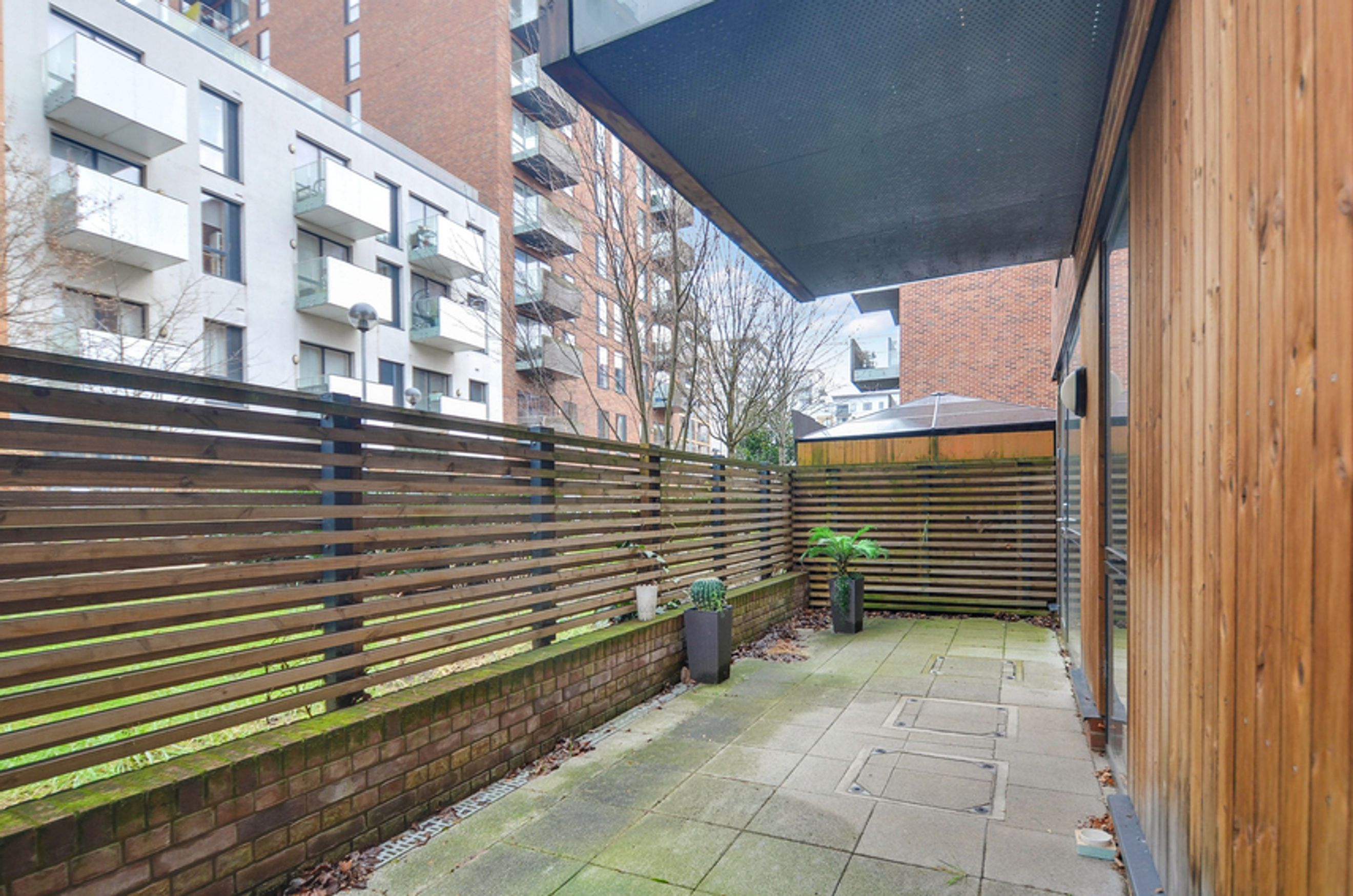 Property photo 19 of 22 for Pilch House, 27 Violet Road