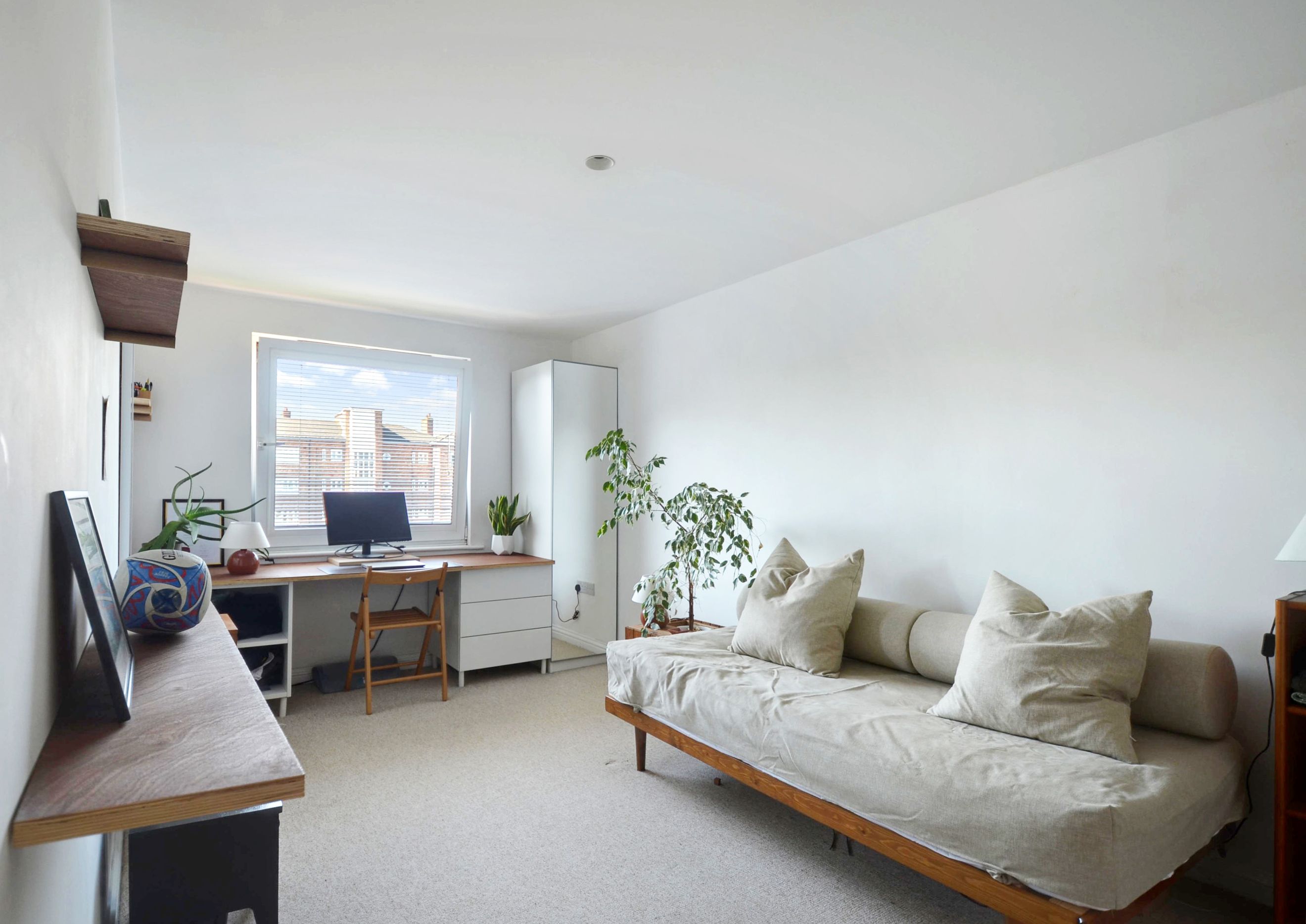 Property photo 9 of 15 for Effra Parade, Southwark