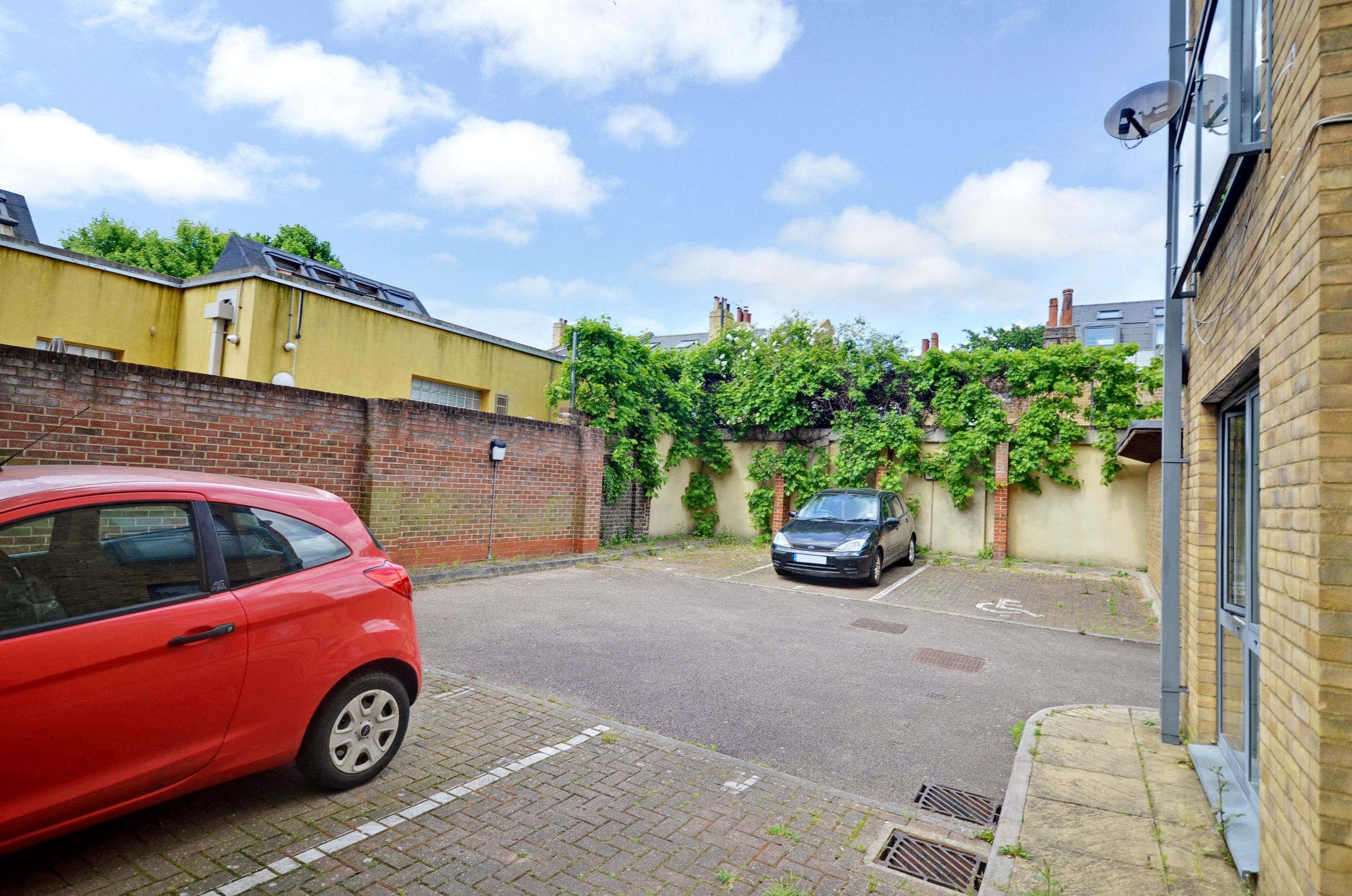 Property photo 15 of 15 for Effra Parade, Southwark