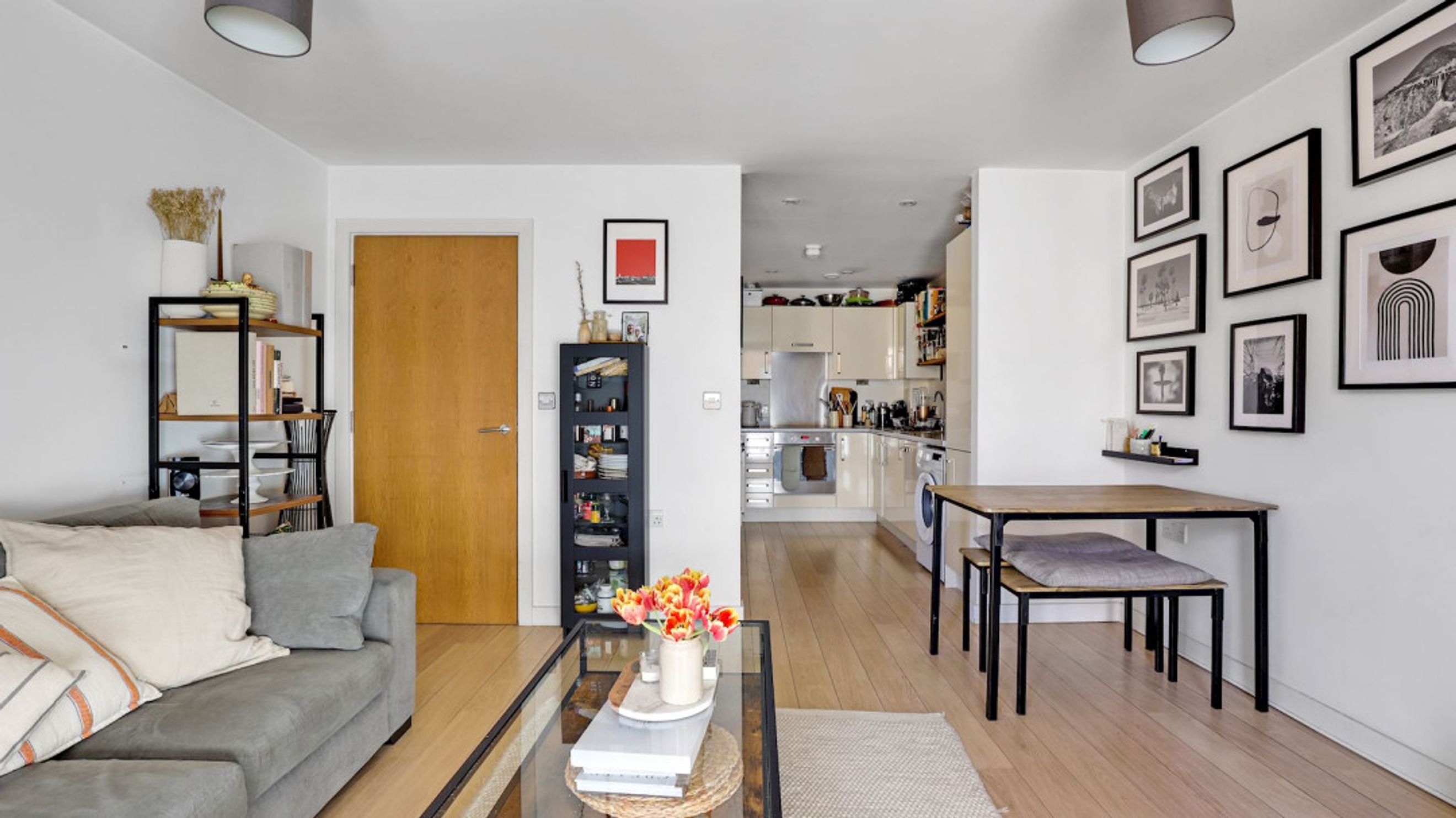 Property photo 16 of 21 for London SW9 0BF, London,  