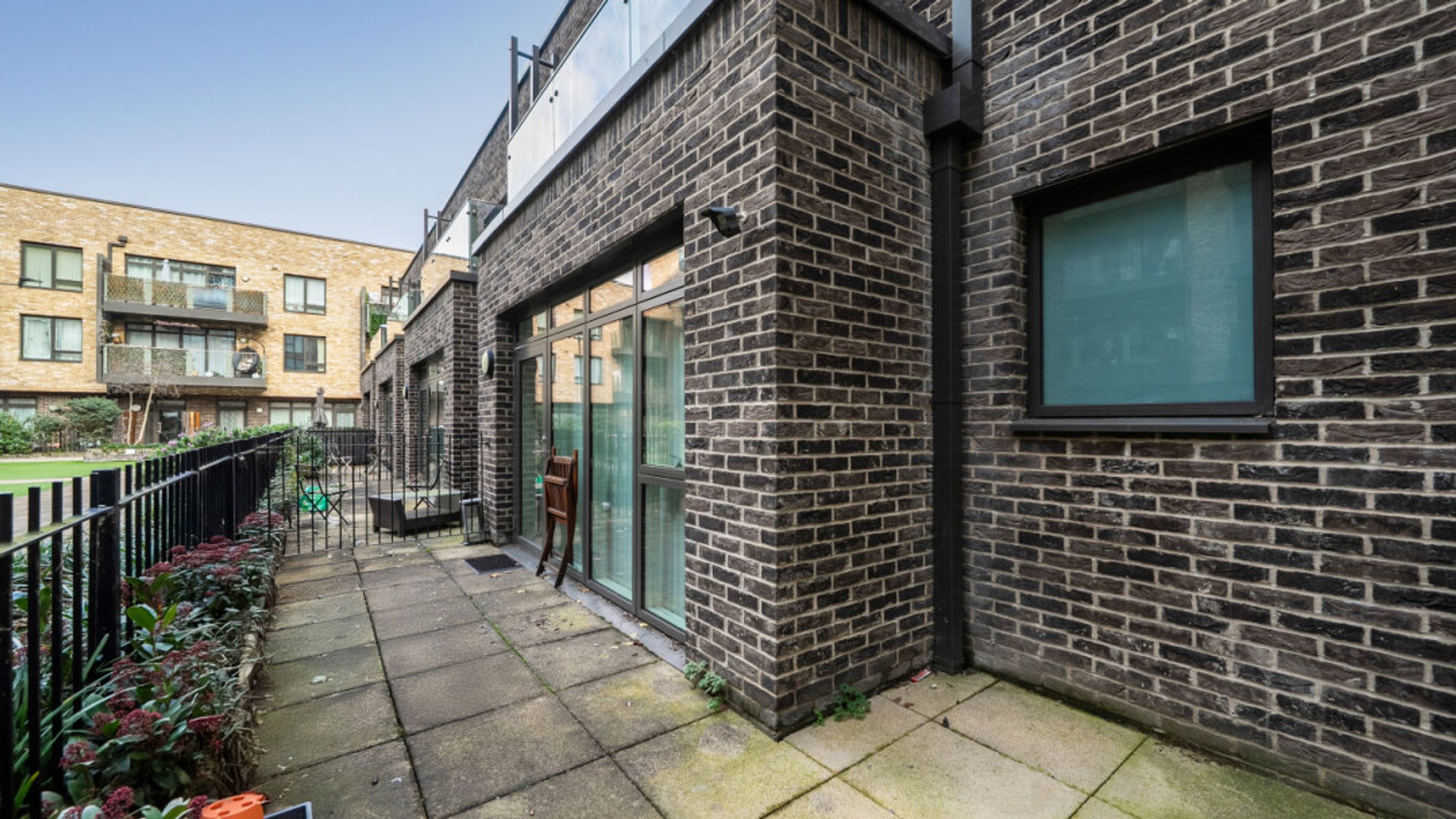 Property photo 32 of 44 for Madeira Street, London,  