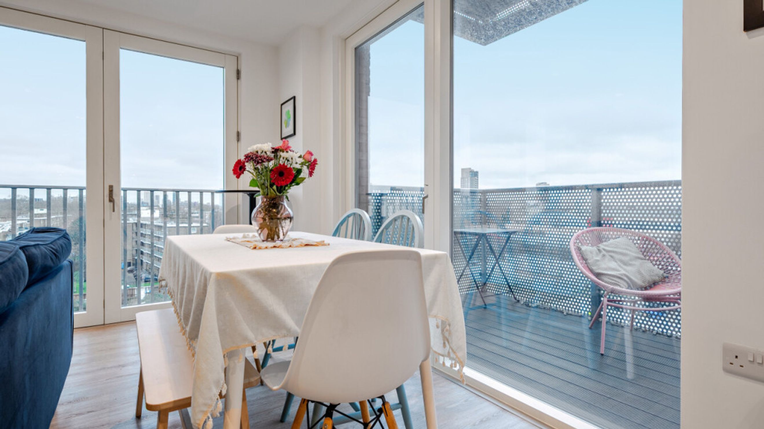 Property photo 13 of 34 for Lacewood Apartments, 4 Timberyard Street,  
