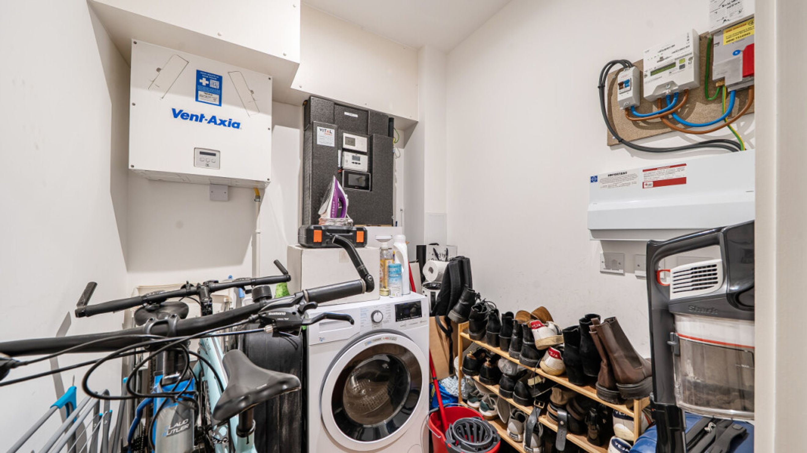 Property photo 13 of 36 for Masons House, Navigators Walk, London,  