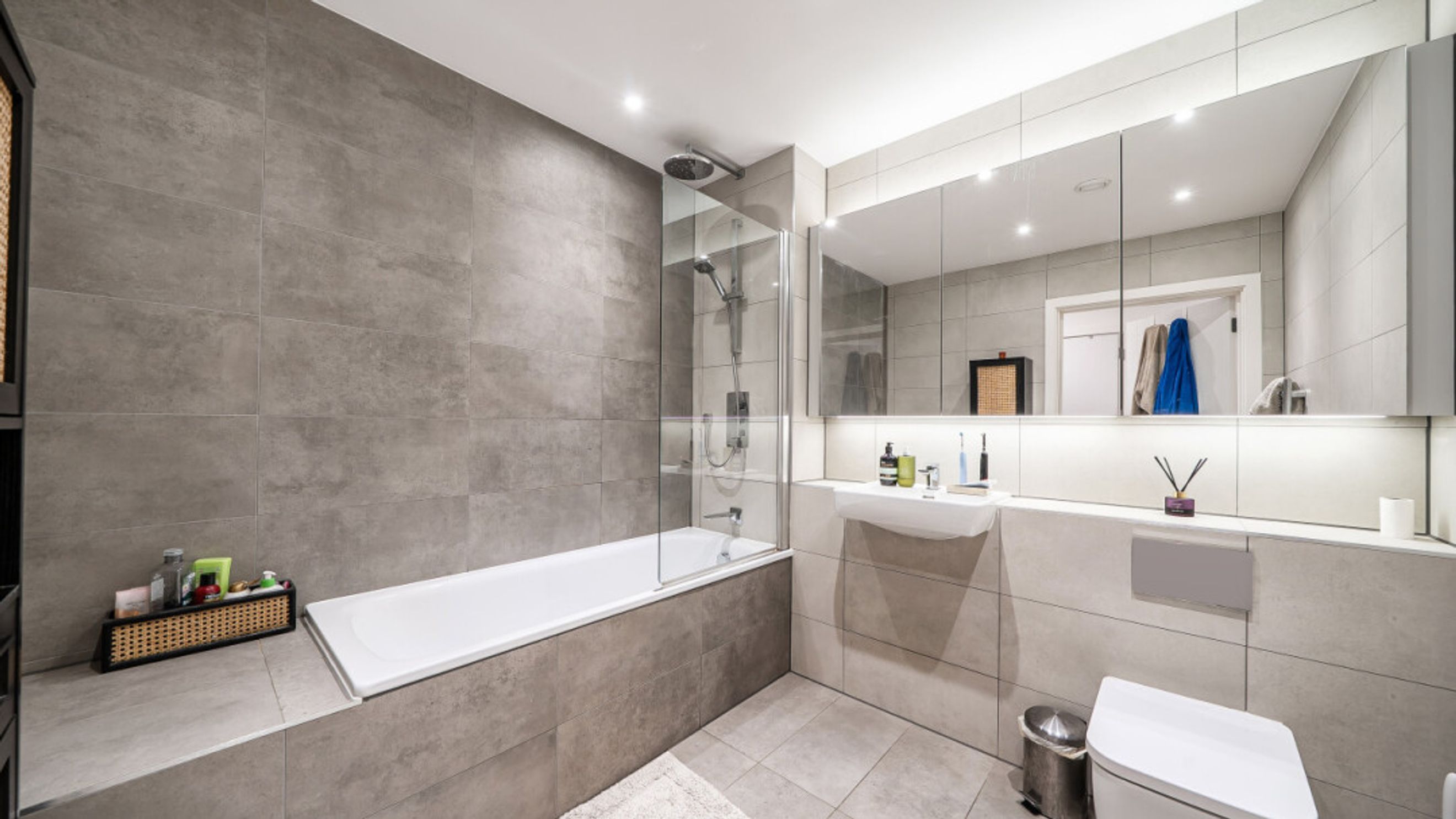 Property photo 32 of 36 for Masons House, Navigators Walk, London,  