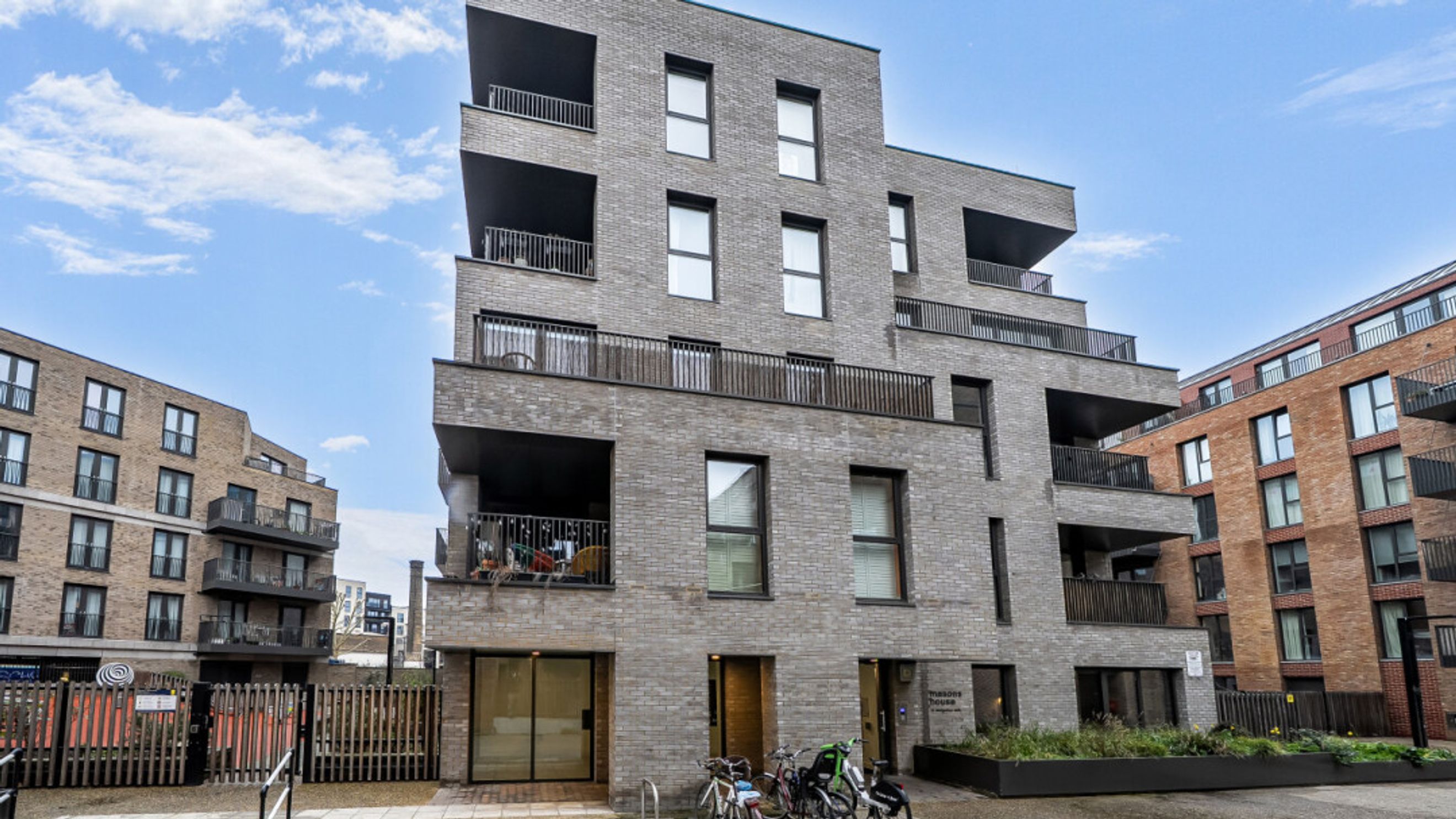 Property photo 36 of 36 for Masons House, Navigators Walk, London,  