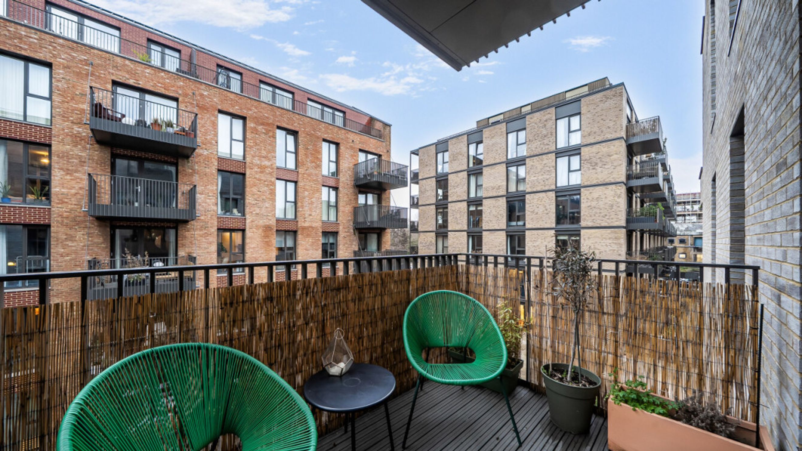 Property photo 35 of 36 for Masons House, Navigators Walk, London,  