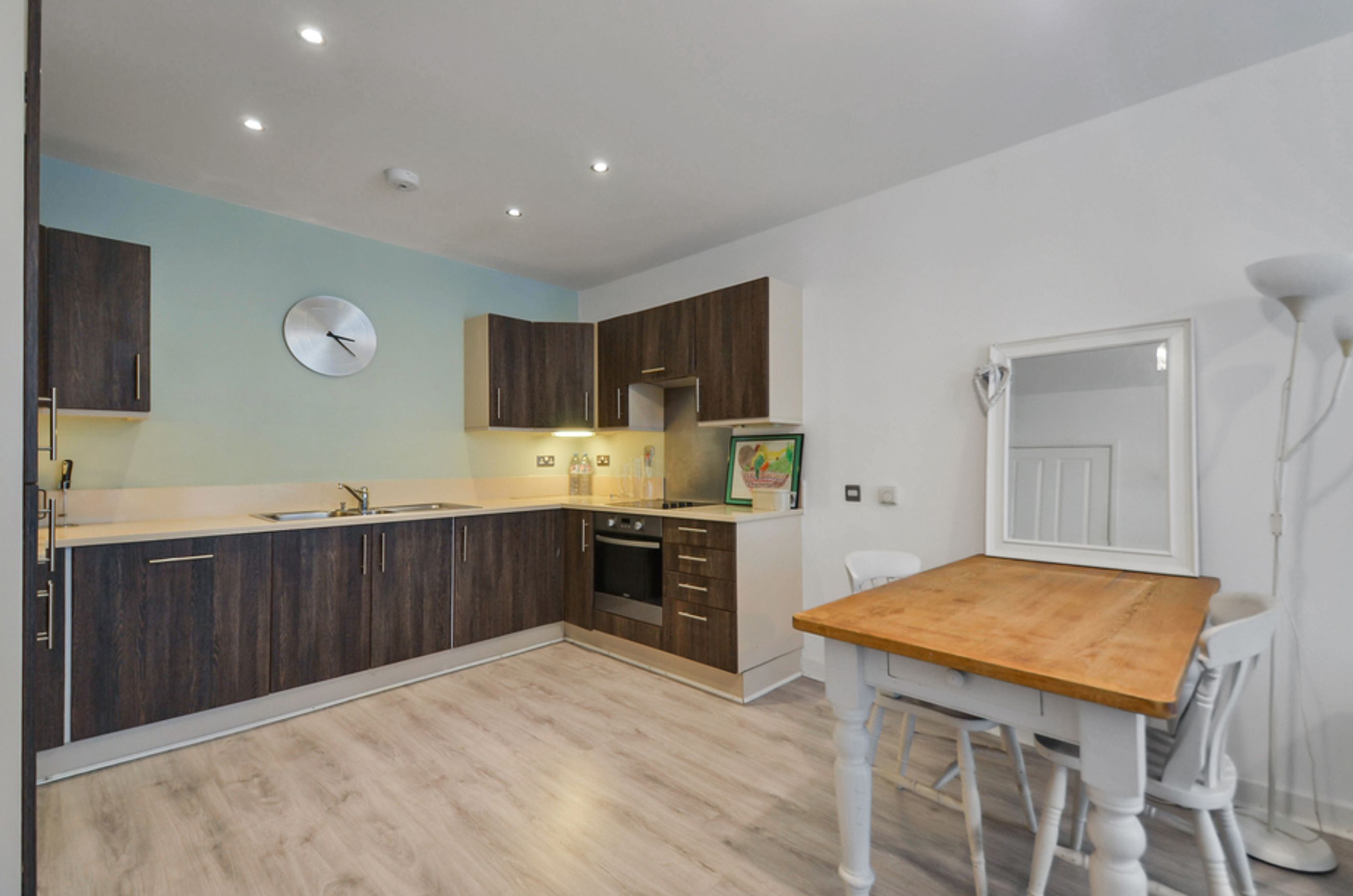 Property photo 7 of 19 for Kingsgate House, 536 Kings Road