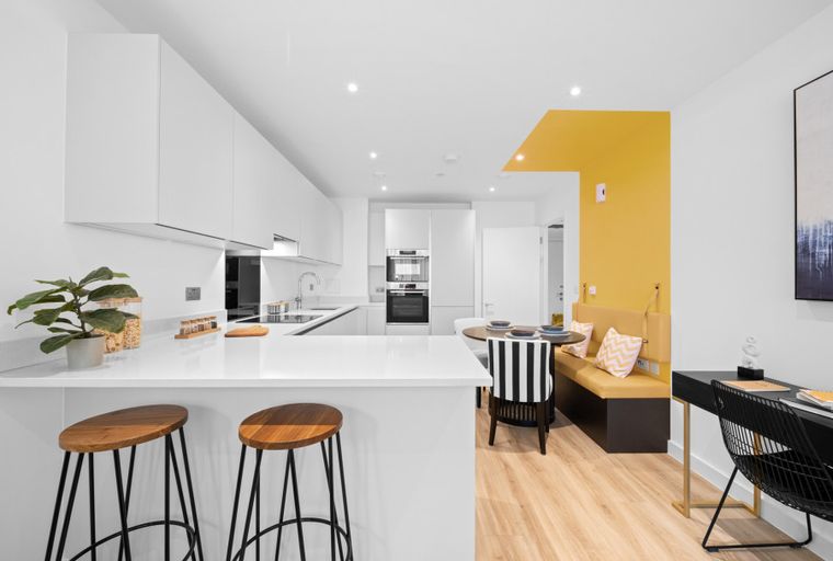 Property photo 3 of 10 for 6 Witan Street