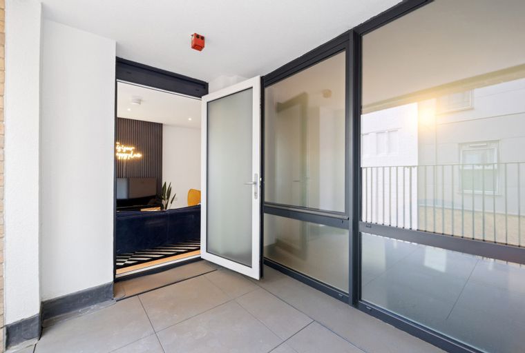 Property photo 9 of 10 for 6 Witan Street