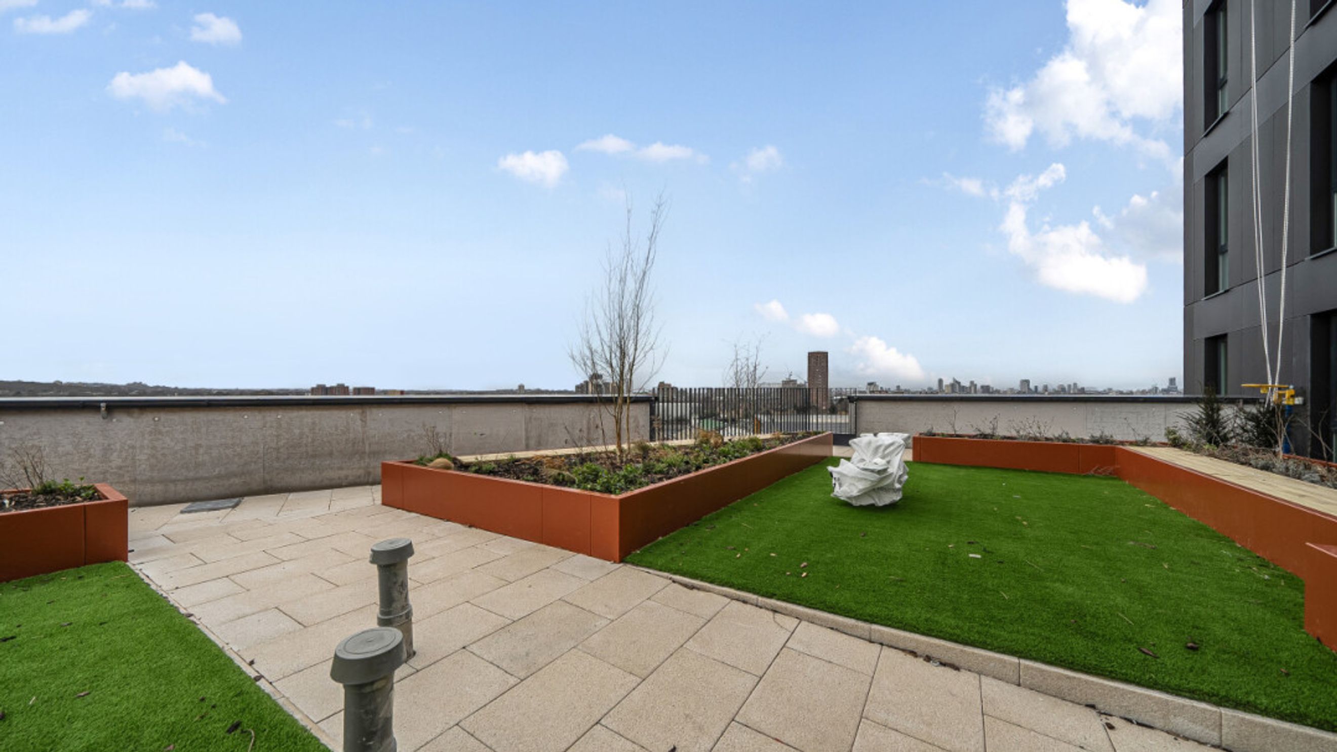 Property photo 15 of 18 for 192 Trundleys Road