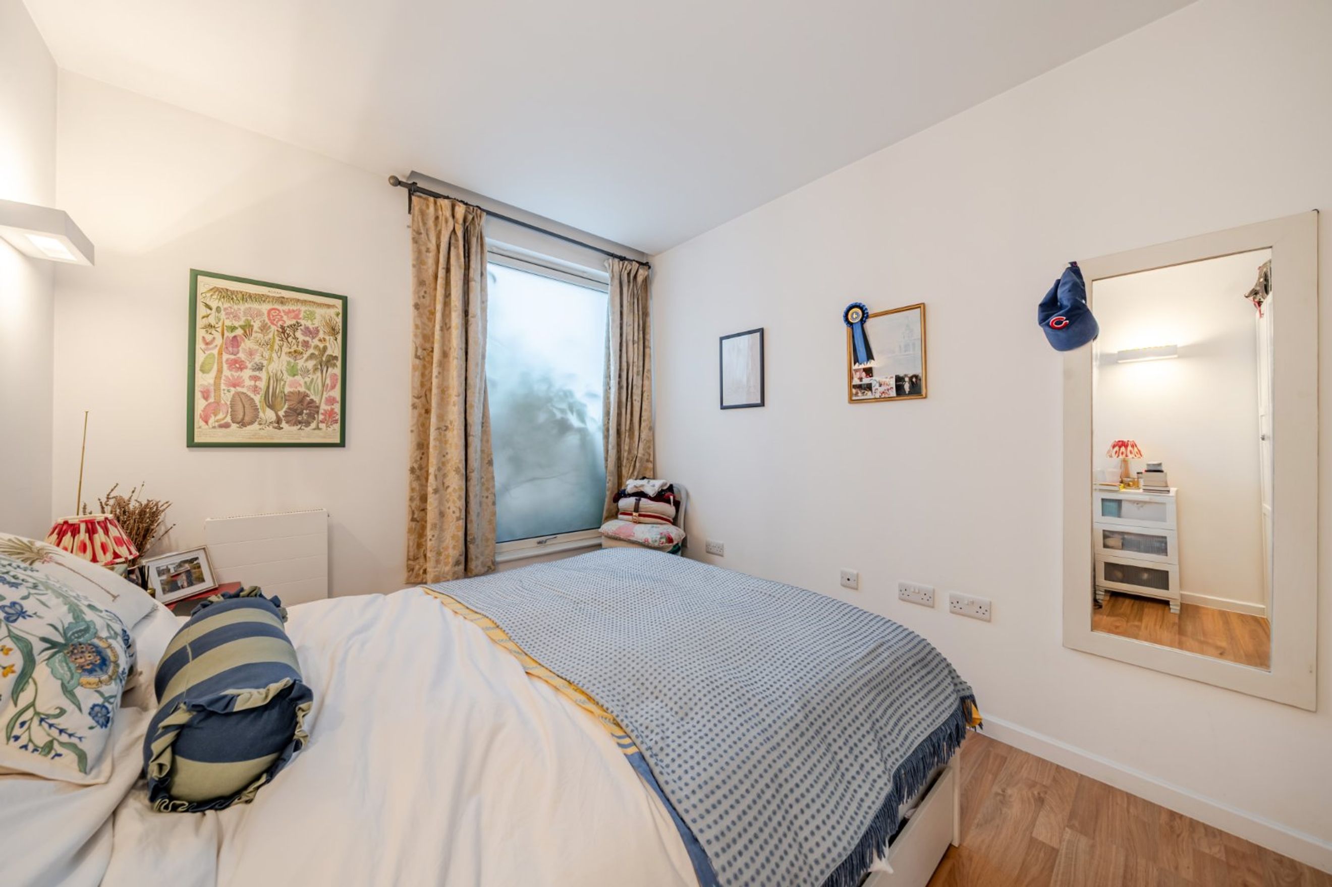 Property photo 17 of 18 for Sail Street, Kennington