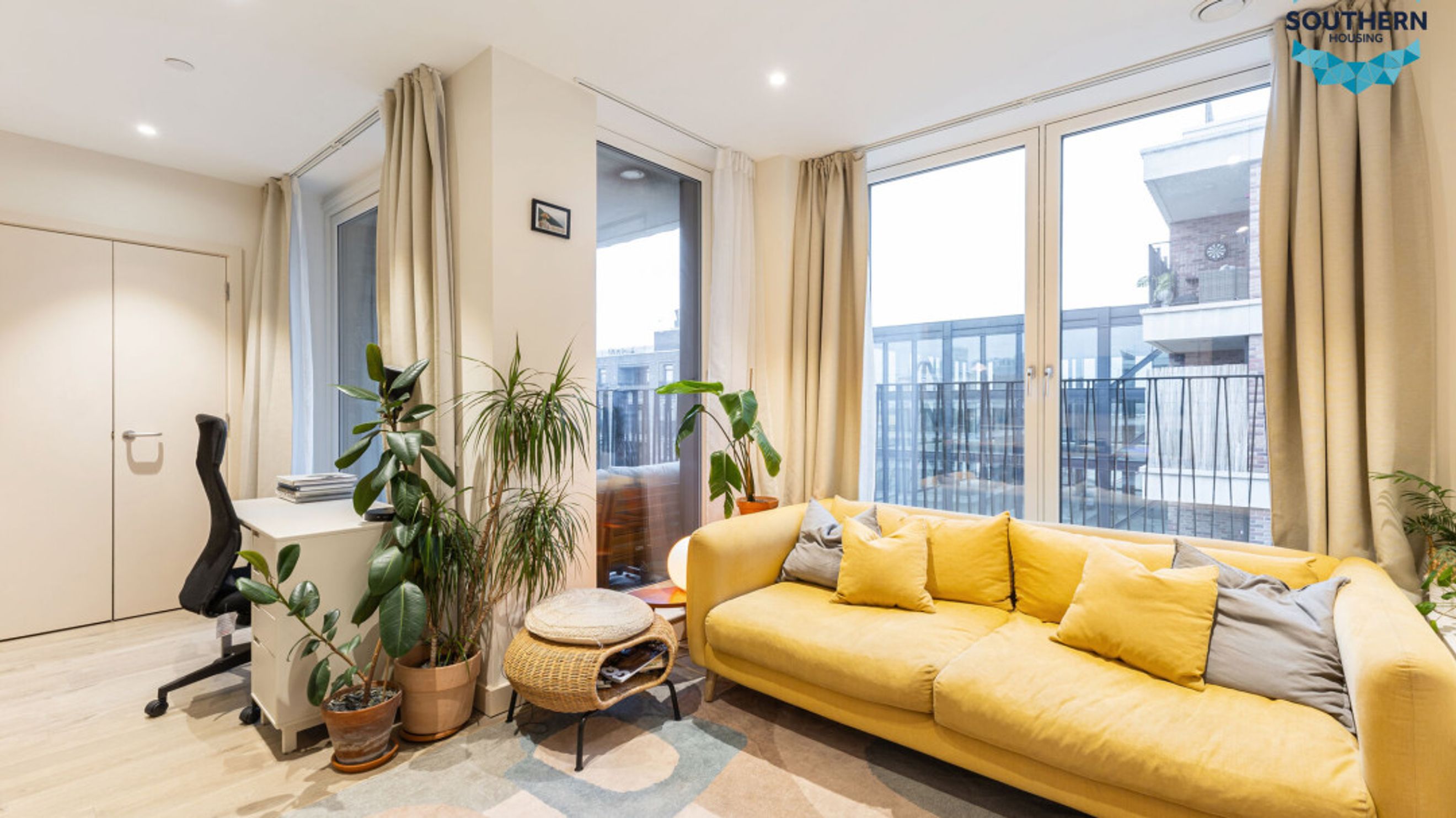 Property photo 24 of 44 for 6 Monier Road, London,  
