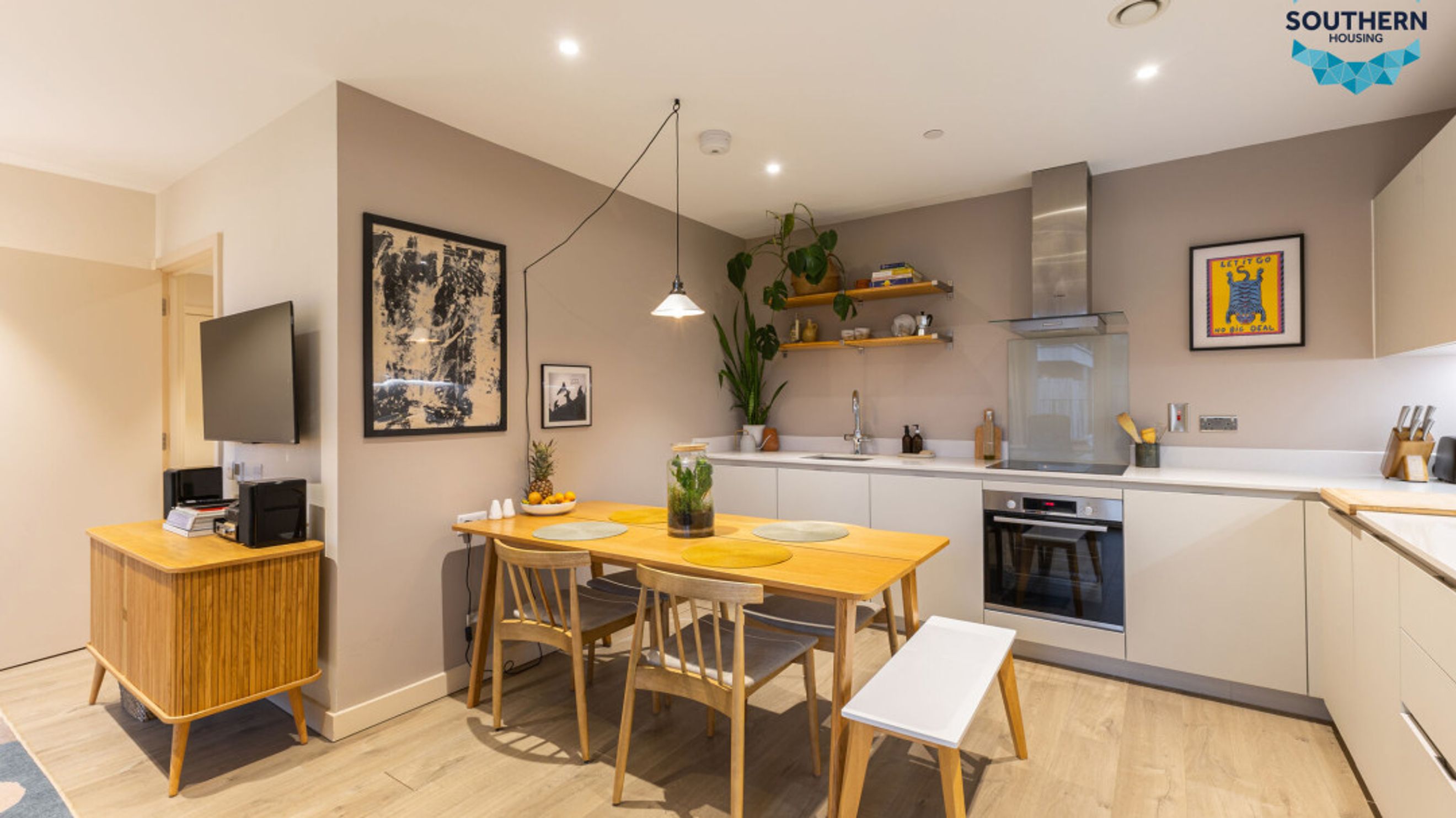 Property photo 30 of 44 for 6 Monier Road, London,  
