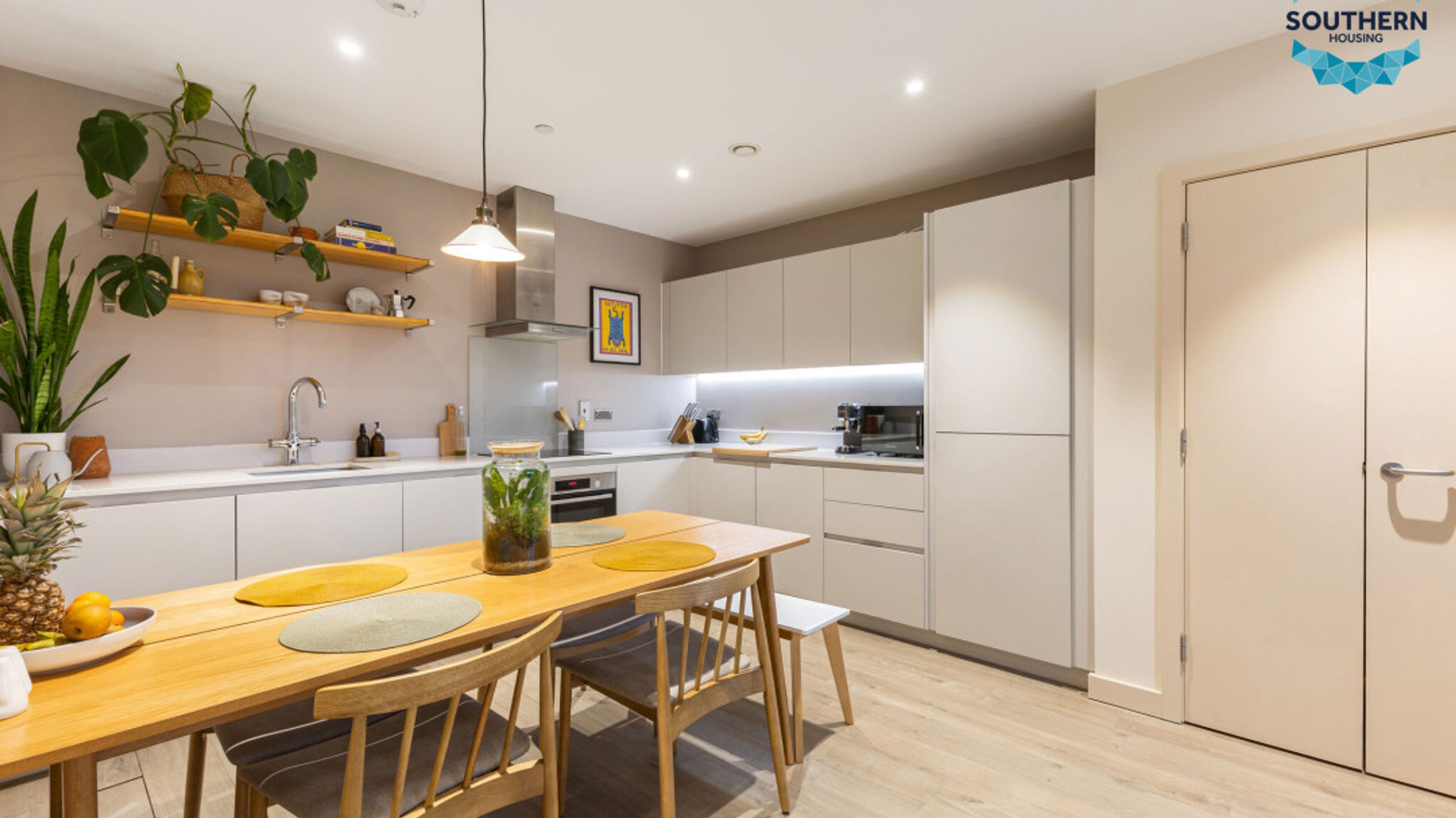 Property photo 29 of 44 for 6 Monier Road, London,  