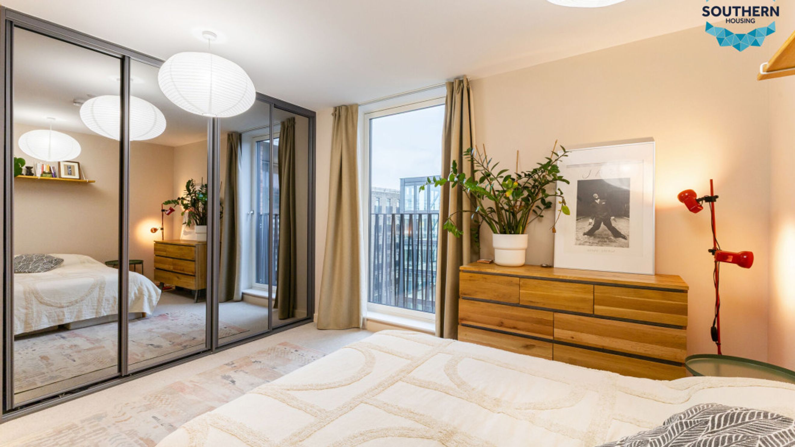 Property photo 13 of 44 for 6 Monier Road, London,  