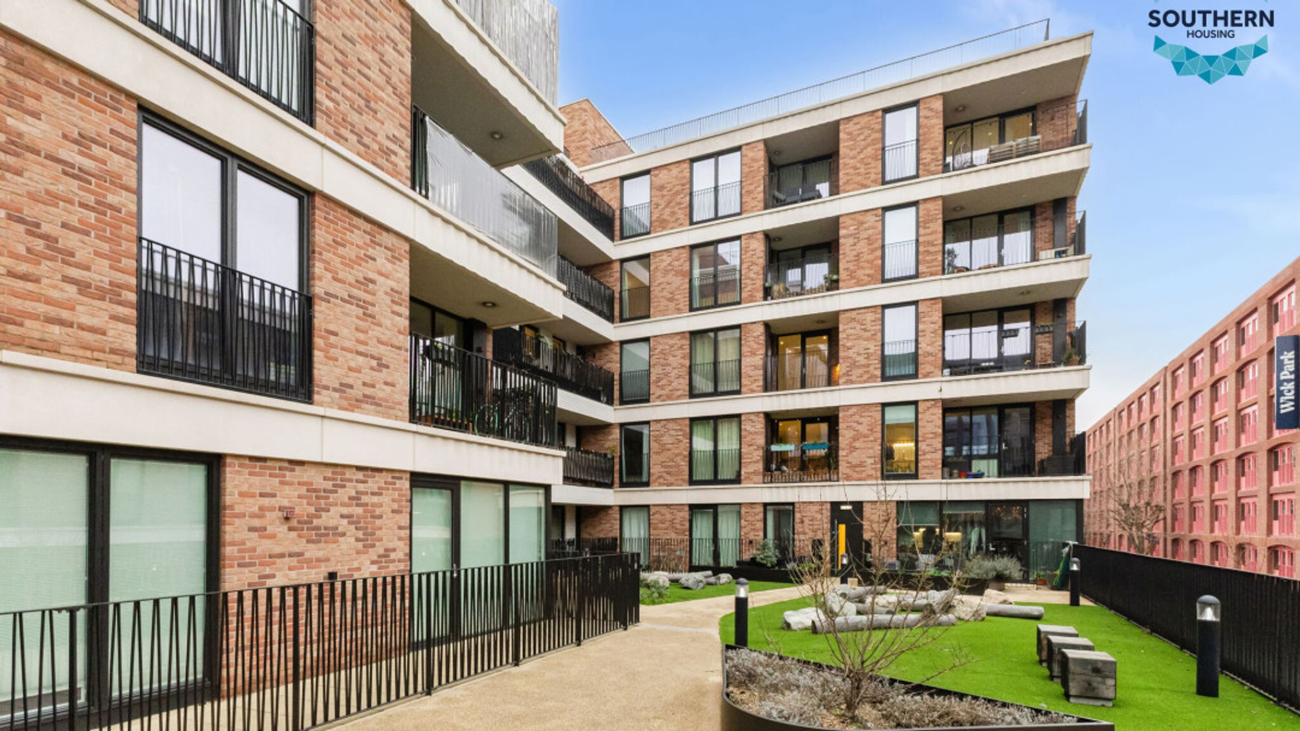 Property photo 22 of 44 for 6 Monier Road, London,  