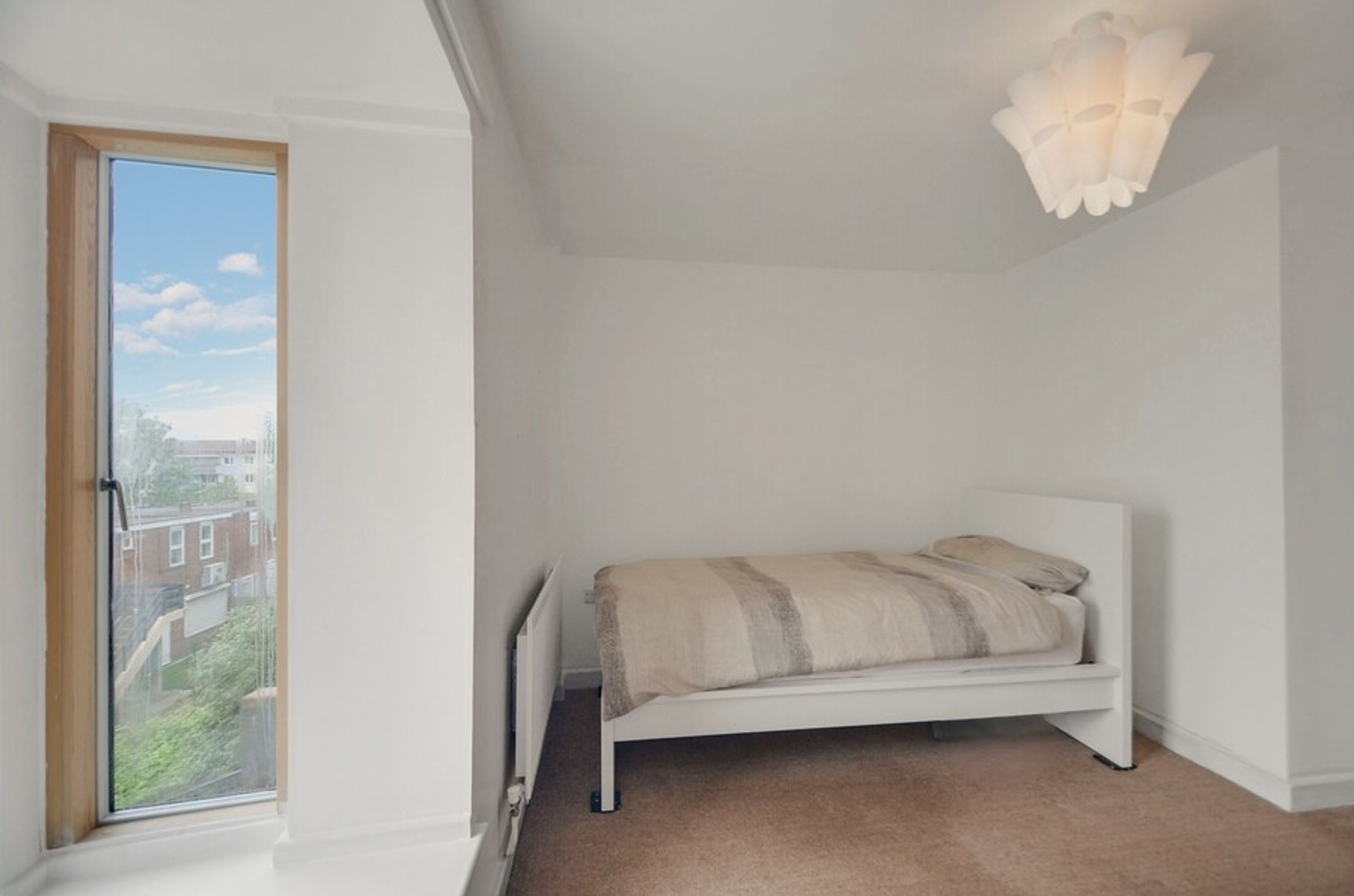 Property photo 8 of 15 for Seven Sisters Road, Haringey