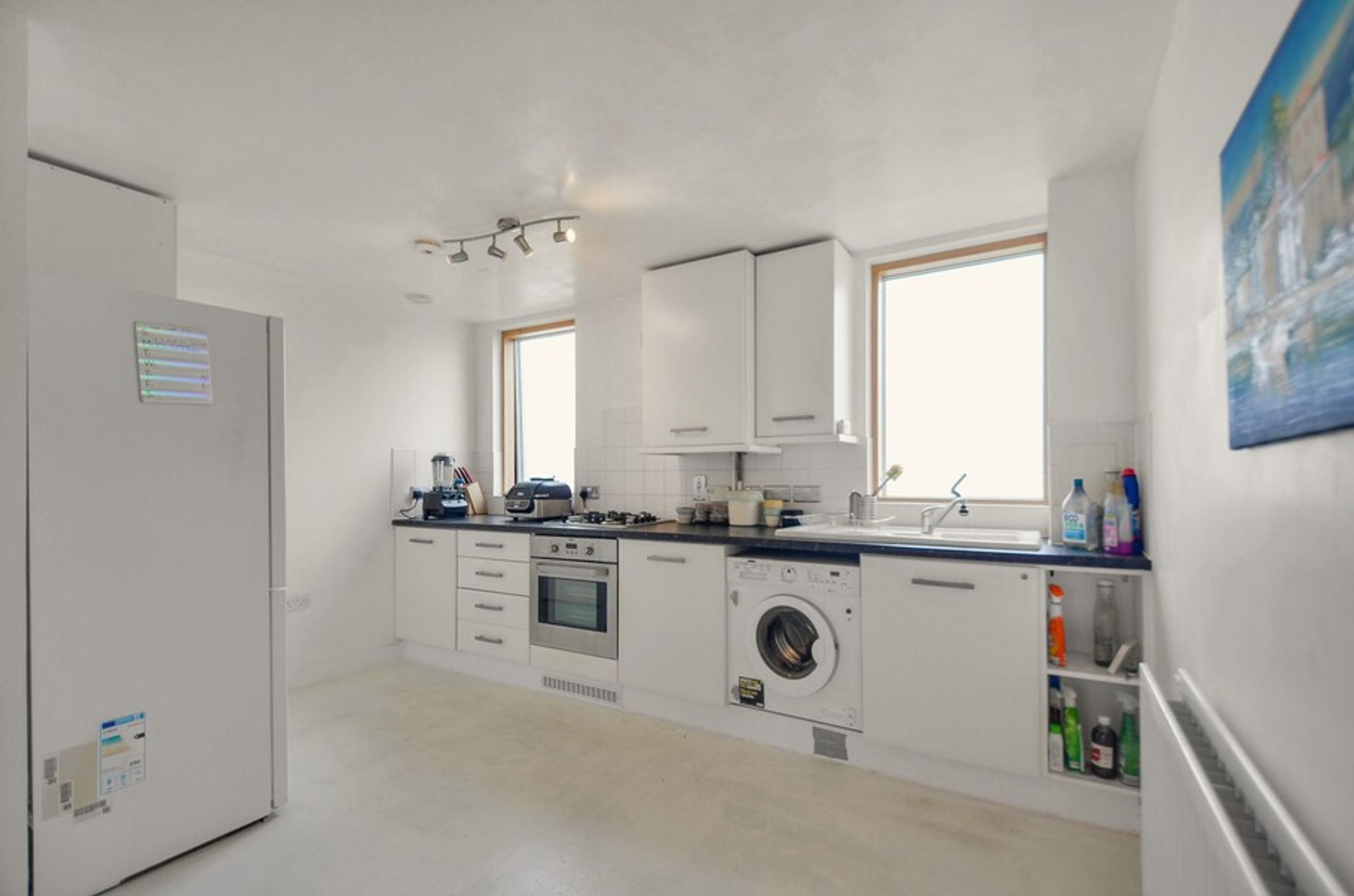 Property photo 4 of 15 for Seven Sisters Road, Haringey
