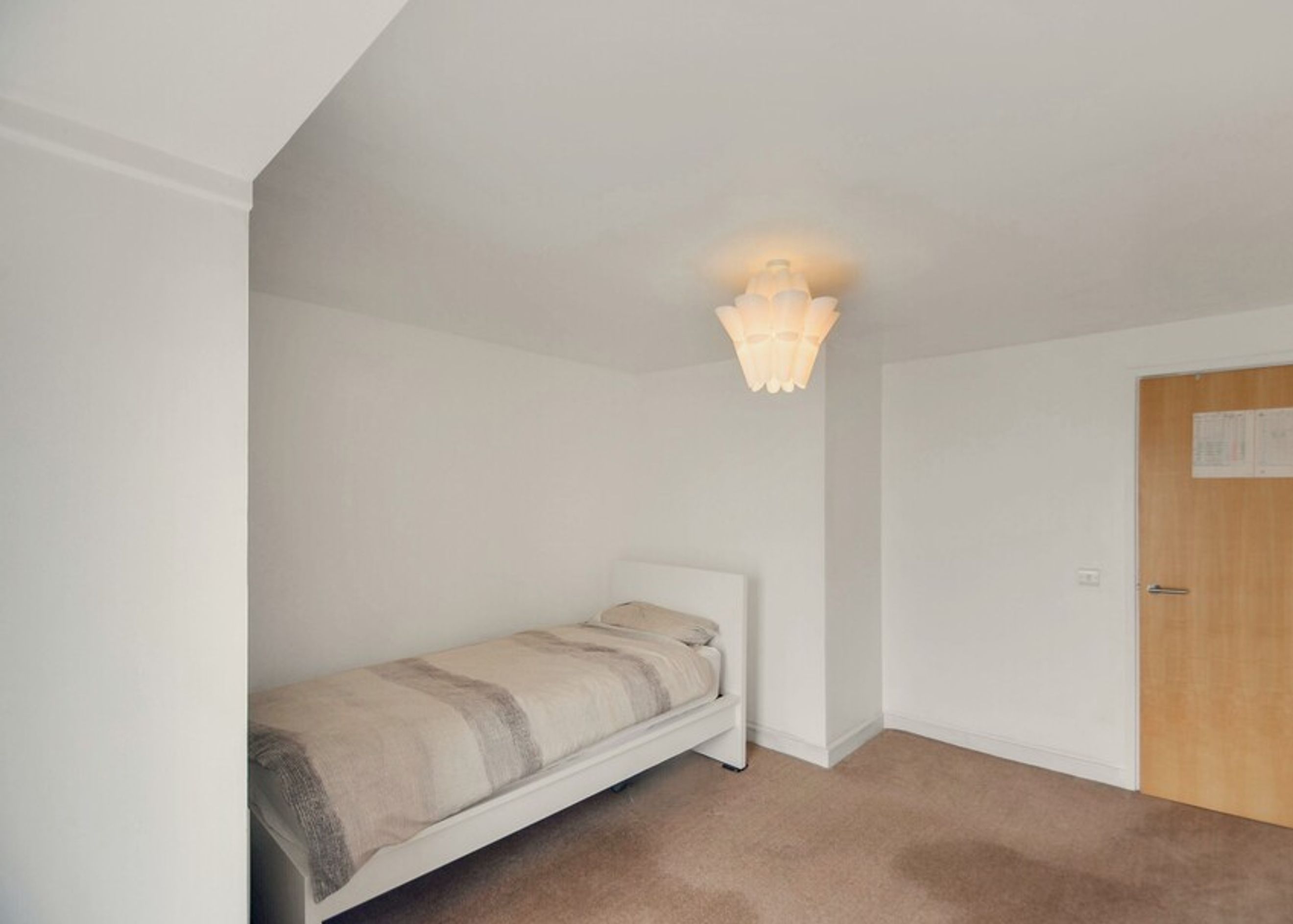 Property photo 7 of 15 for Seven Sisters Road, Haringey