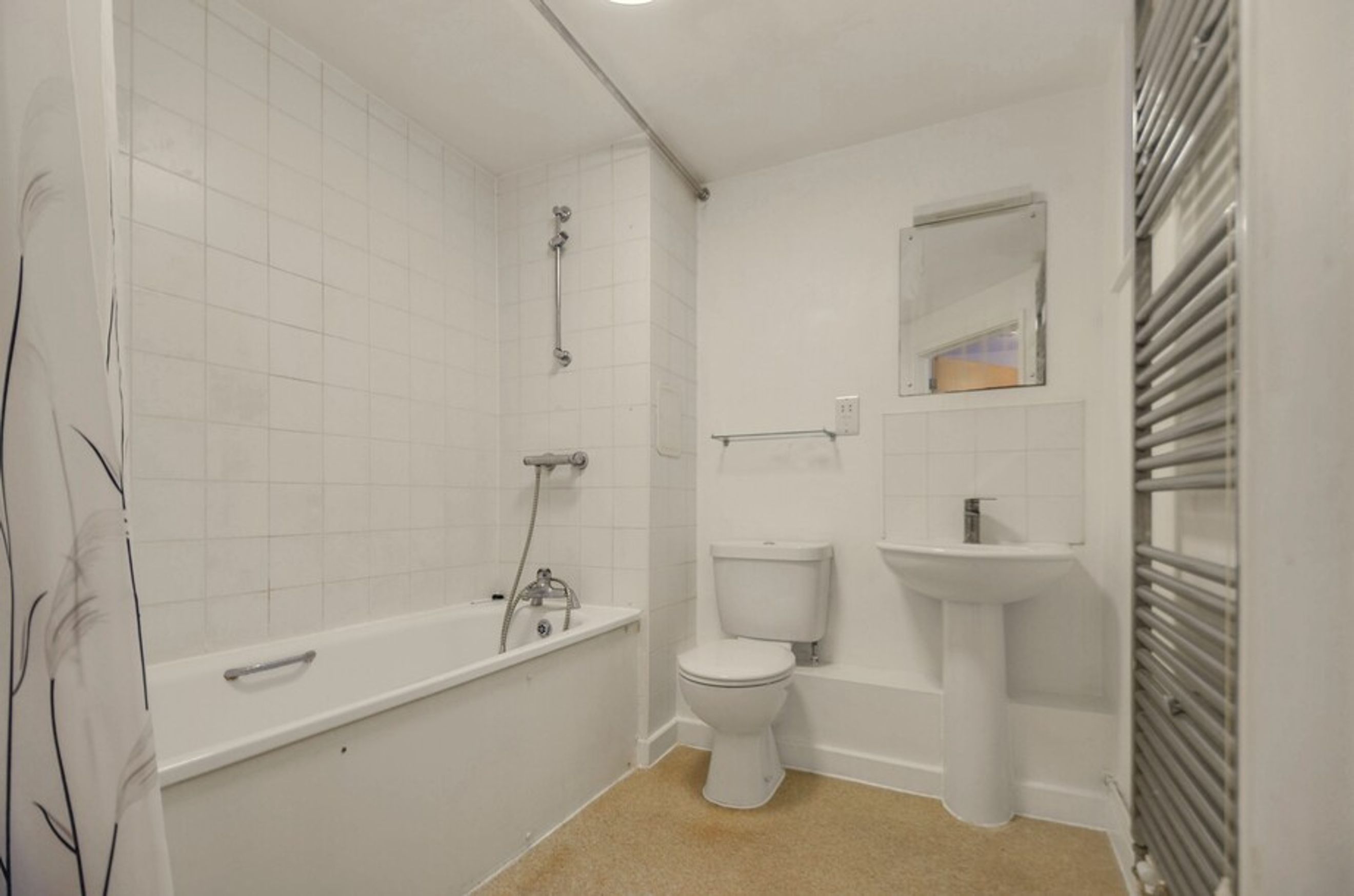 Property photo 10 of 15 for Seven Sisters Road, Haringey