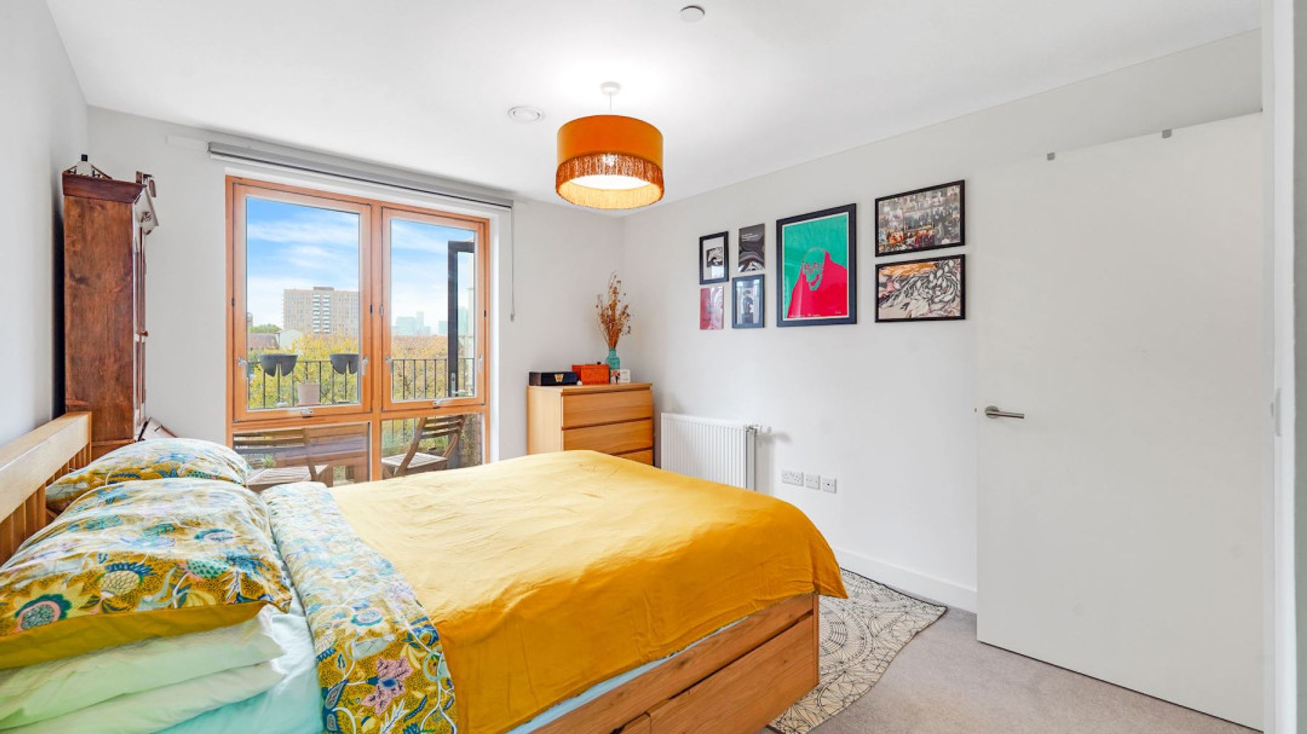 Property photo 11 of 15 for 90 Bromley High Street, London,  