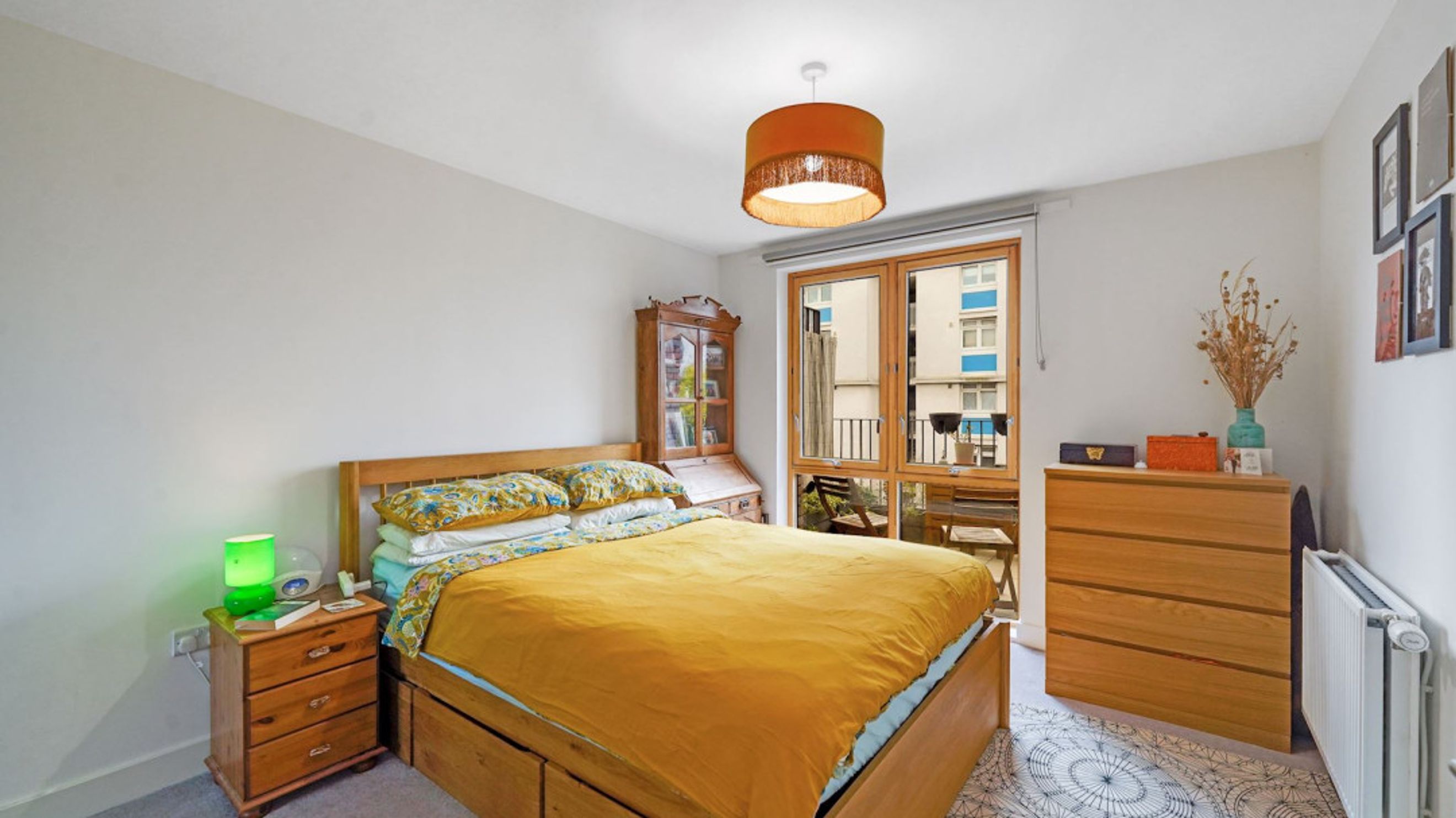 Property photo 10 of 15 for 90 Bromley High Street, London,  